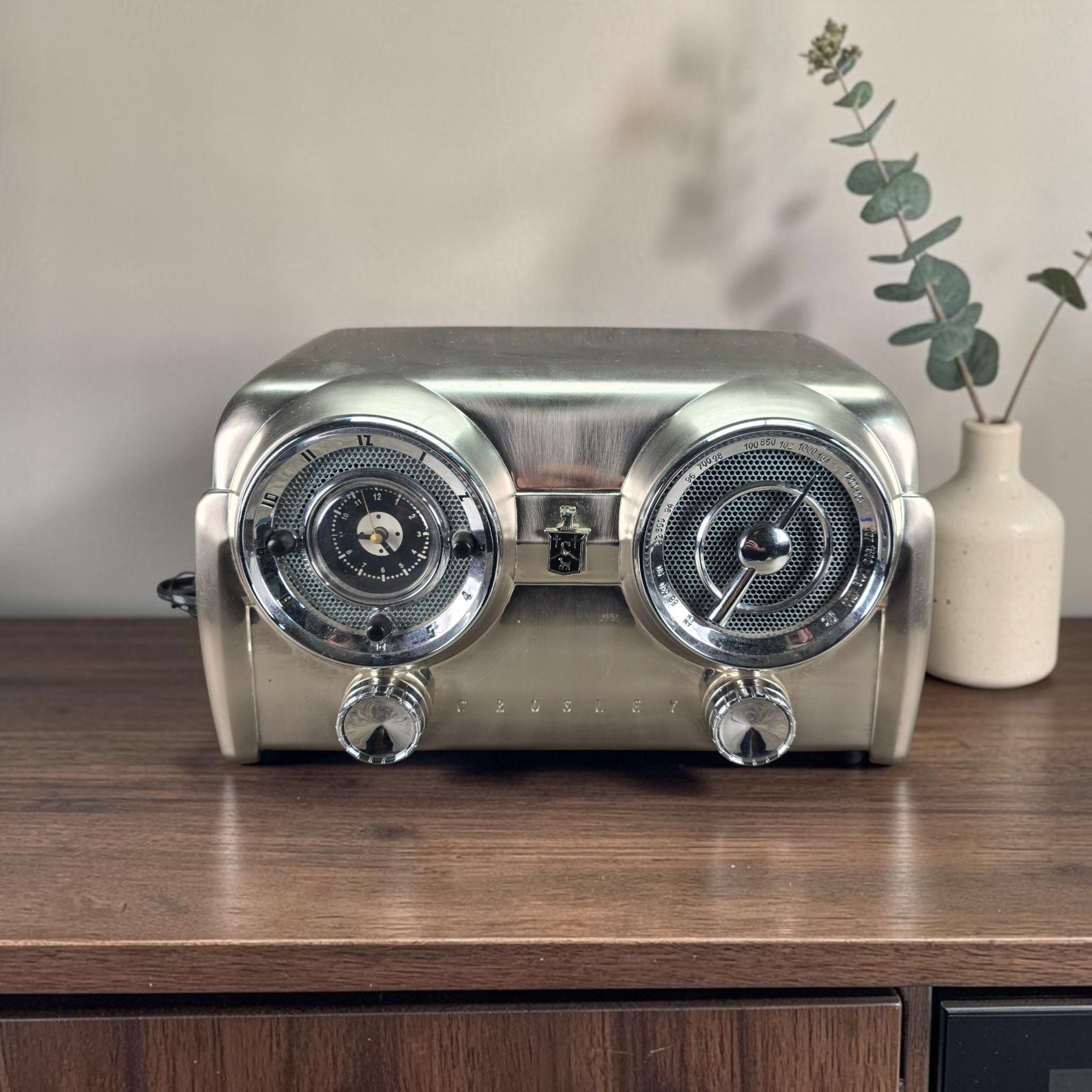 Crosley Collector Edition CR52 Am/Fm Radio Cassette Player - WORKS