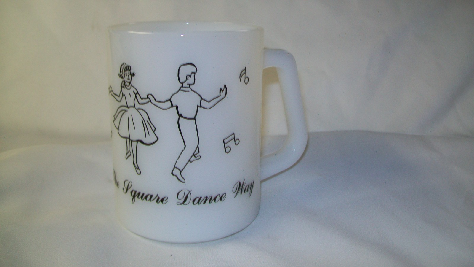 VINTAGE FEDERAL GLASS MILK WHITE SQUARE DANCE MUG HAPPY & GAY  USA 1960'S ?