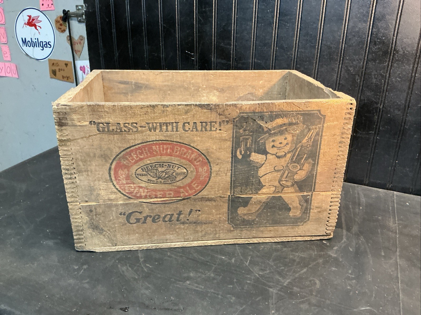 Rare VINTAGE BEECH NUT GINGER ALE WOODEN SHIPPING CRATE 18.5x10x12
