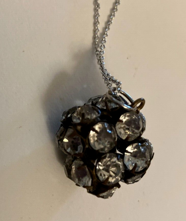 VINTAGE ESTATE RHINESTONE CUBE CHAIN NECKLACE