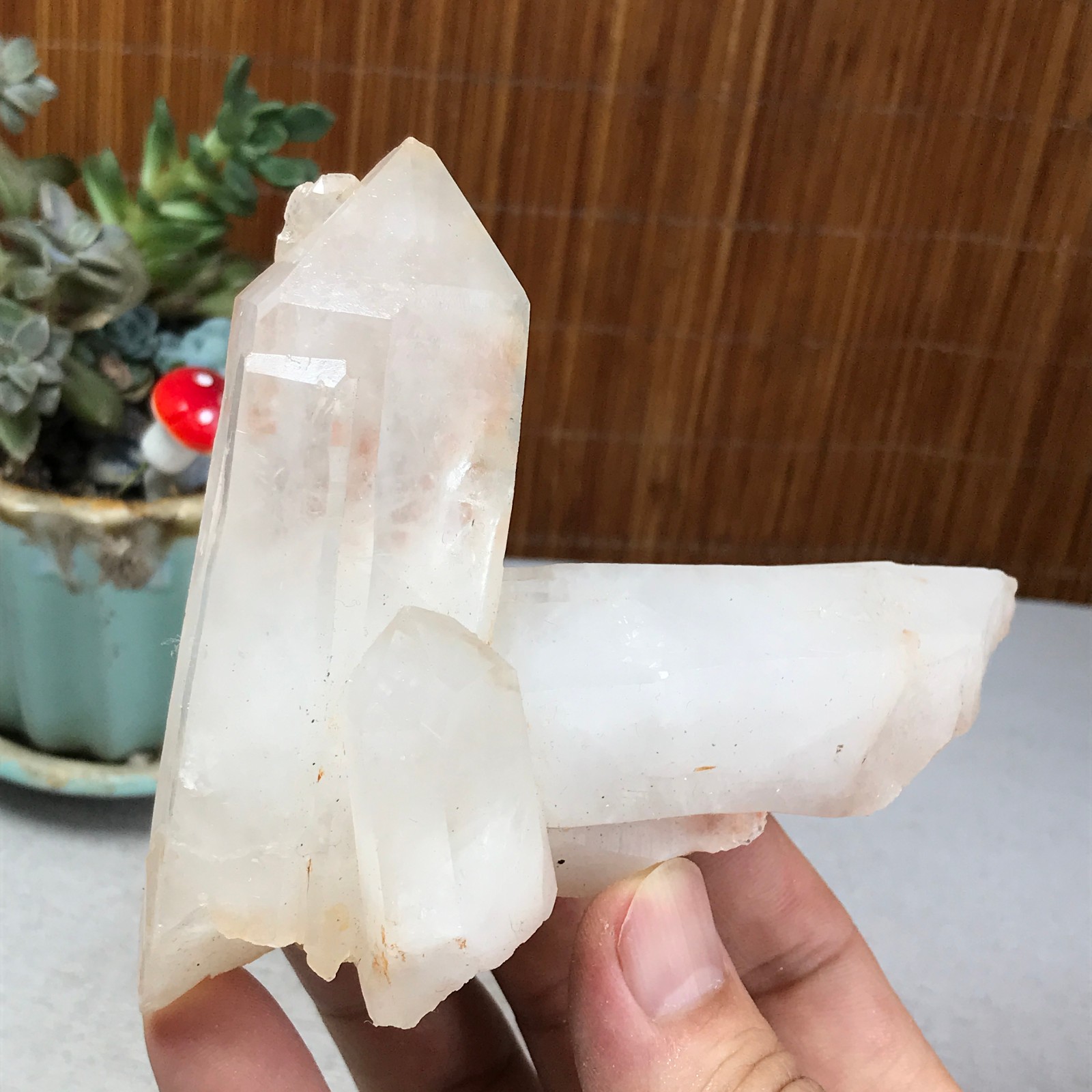 114-88-38mm Natural crystal clusters pretty Quartz Mineral Specimen 240g A6219