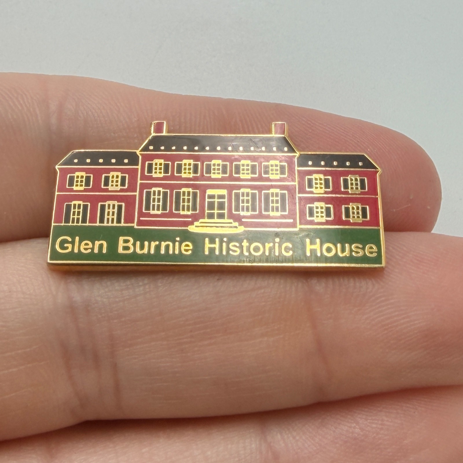 Glen Burnie Historic House Lapel Pin Historic Home Souvenir Winchester Virginia