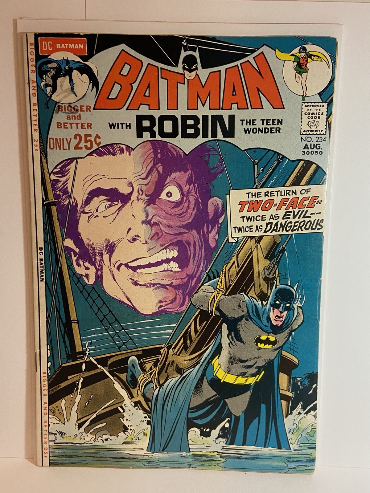 Batman #234 (1971) Neal Adams Cover 1st Silver Age Two-Face VF Beautiful Copy