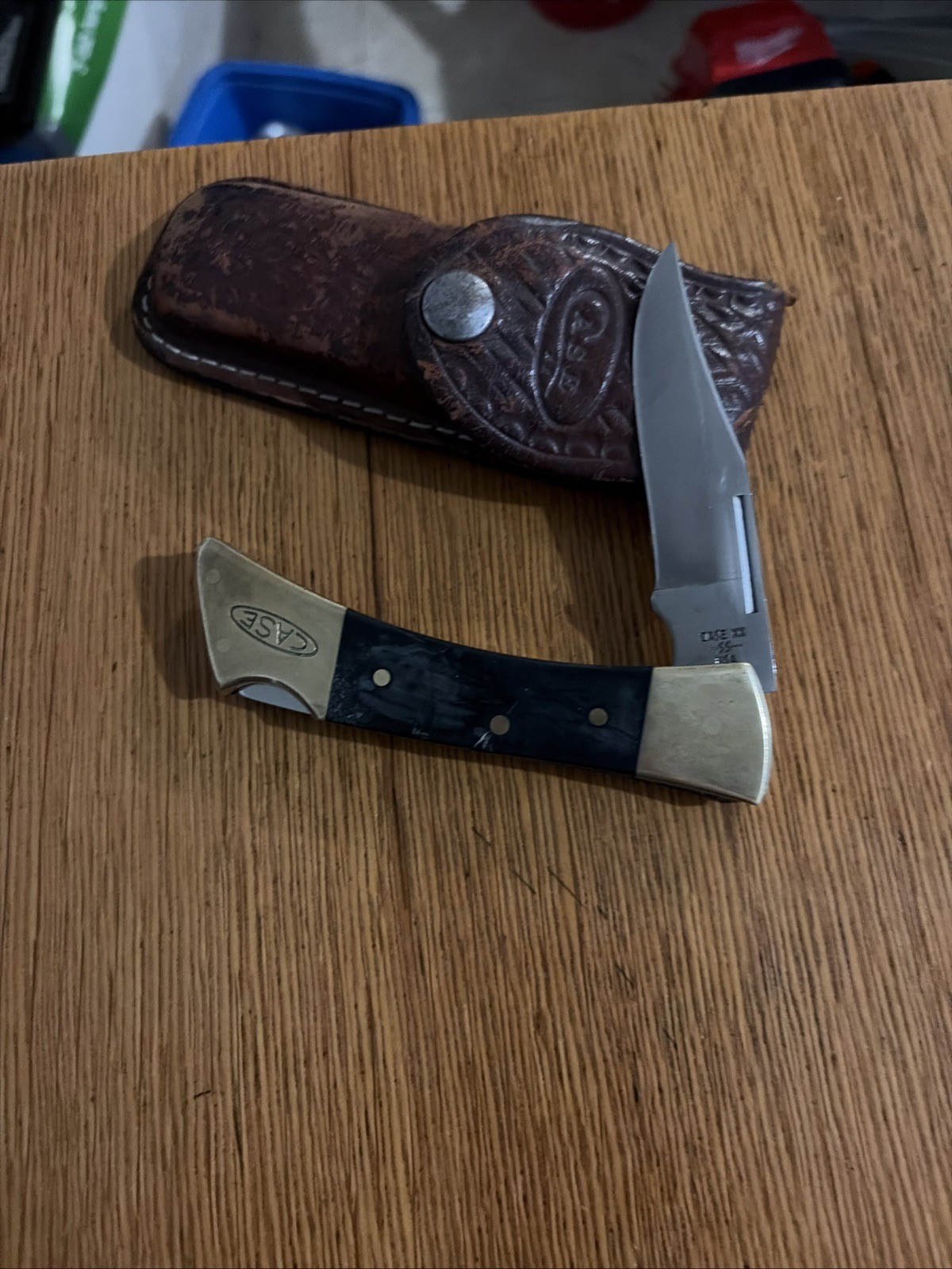 Vintage Case XX 1985 Hammerhead Knife Folding Lock back with leather sheath