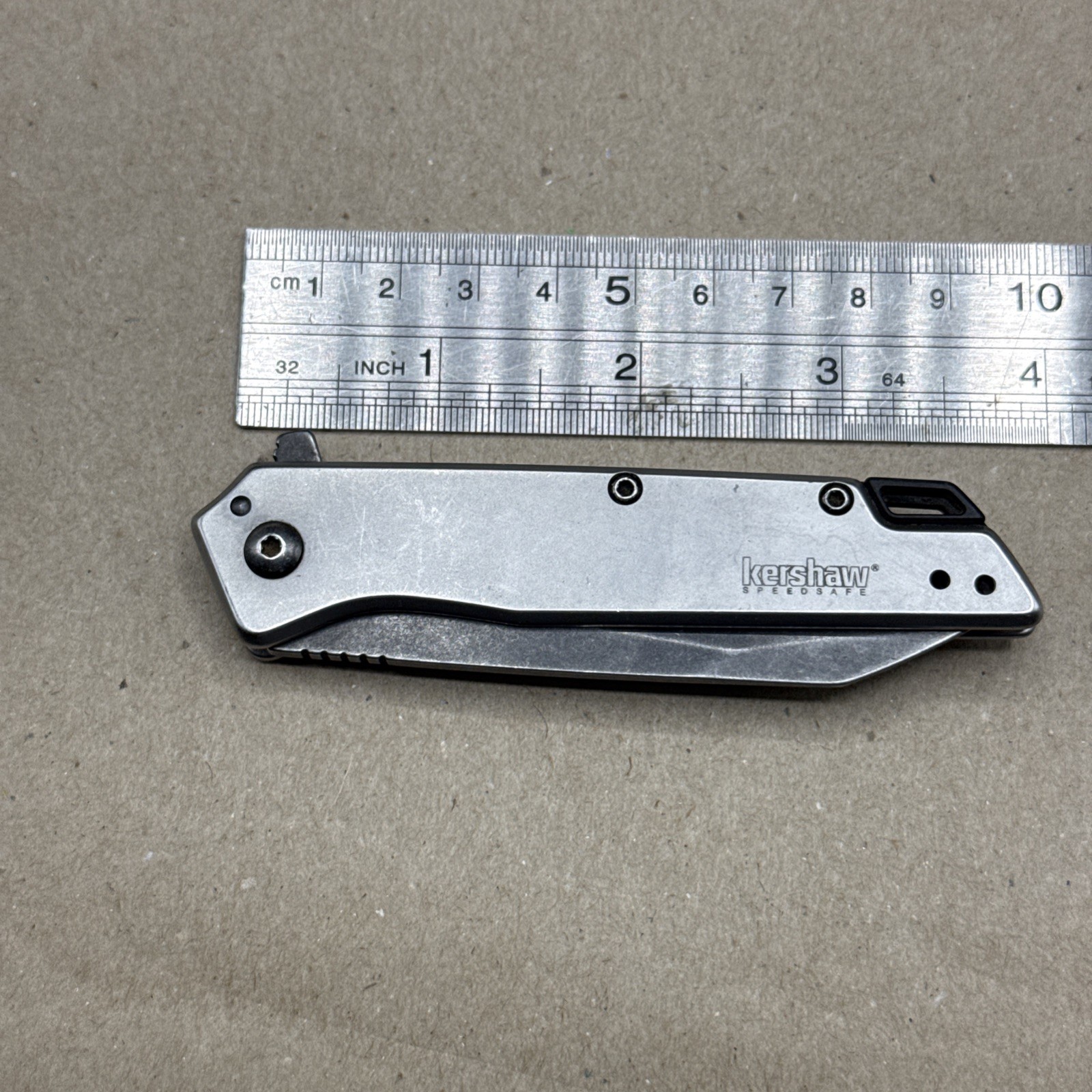 Kershaw 1365 Misdirect knife - Gray