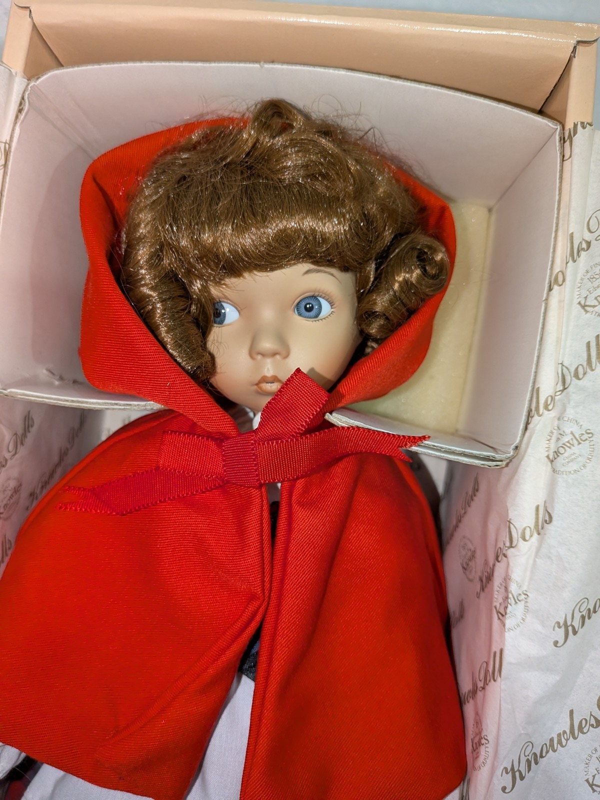 Little Red Riding Hood Collectible - Edwin M Knowles - Brothers Grimm-Heroines 