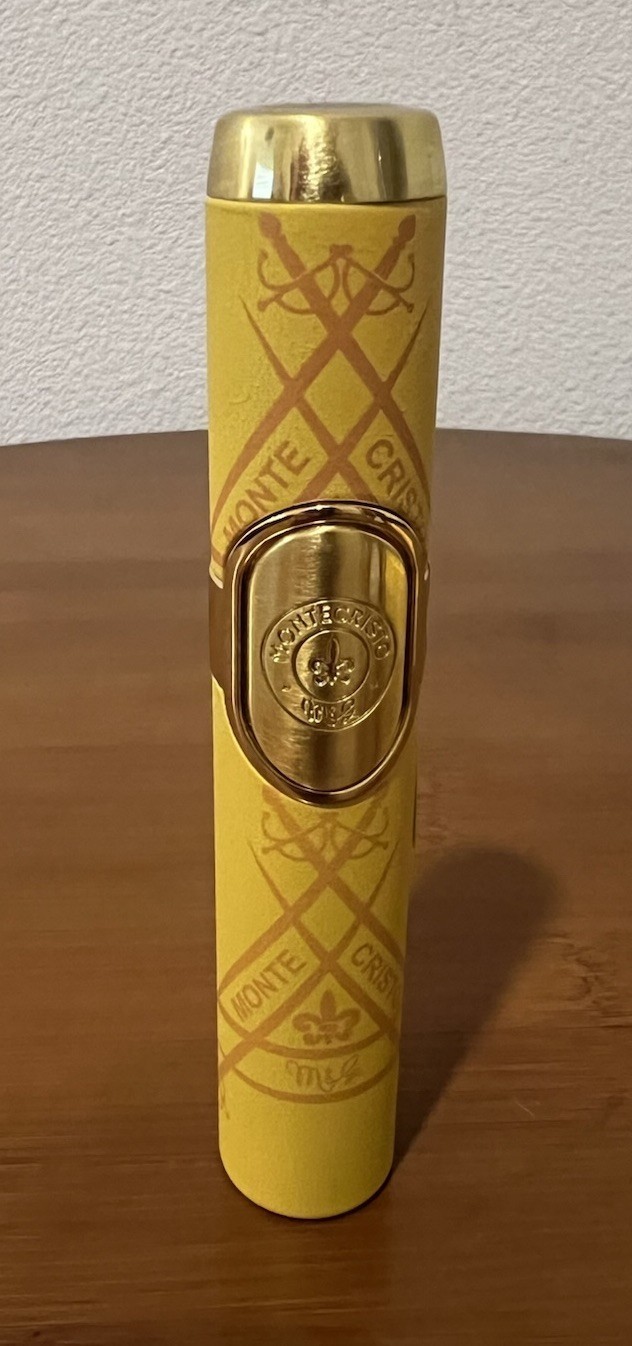 Montecristo Gold Medallion Triple Torch Cigar Lighter - Brand New
