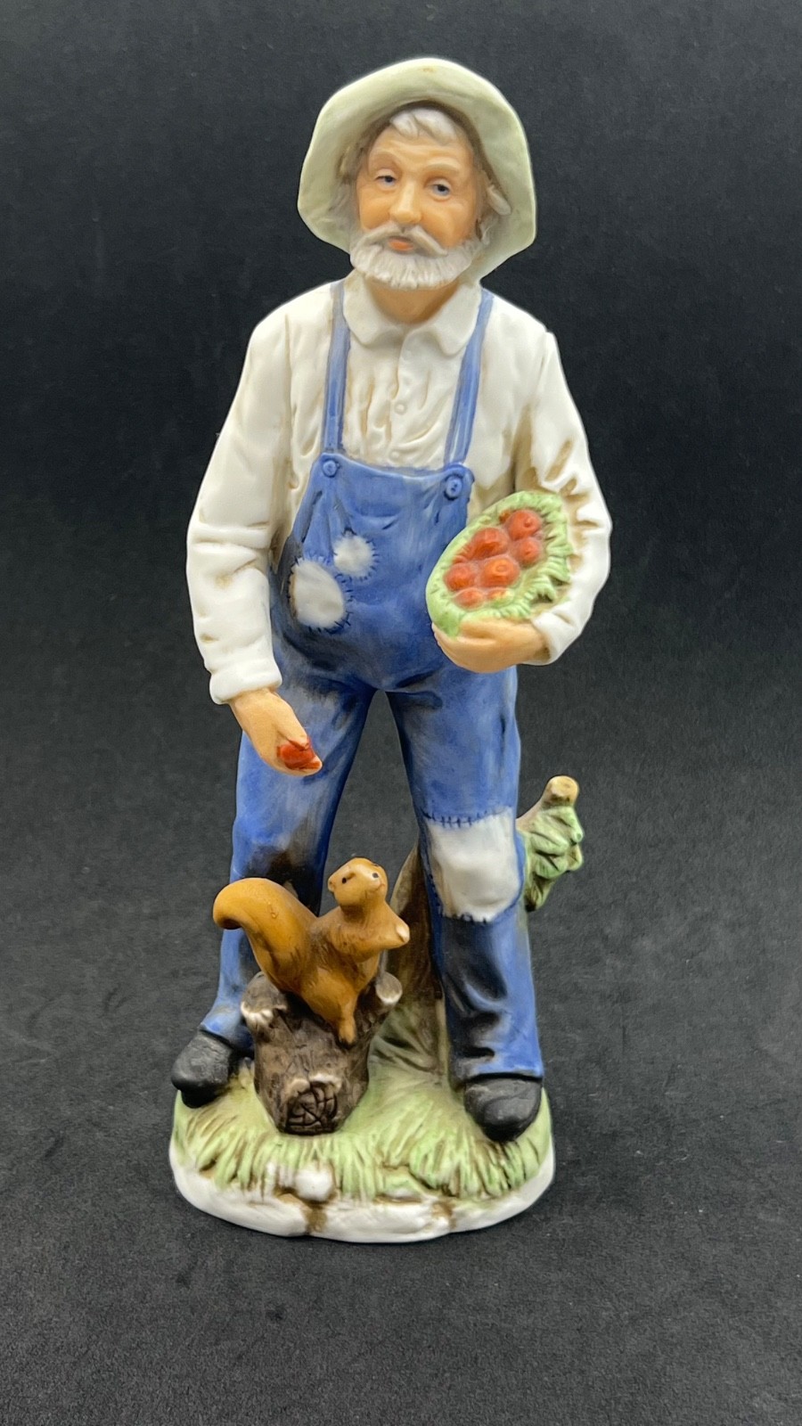 Homco Porcelain Farmer Figurine Old Man Basket Squirrel 1409 Home Interiors