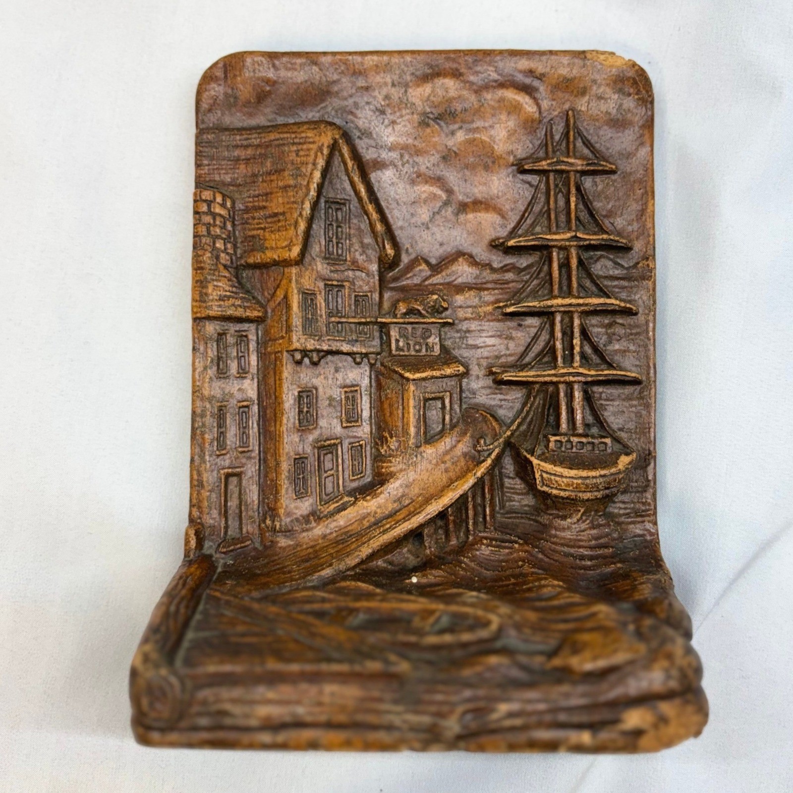 Unbranded Nautical Bookend Unisex OS Brown Good Relief Ship Harbor Scene