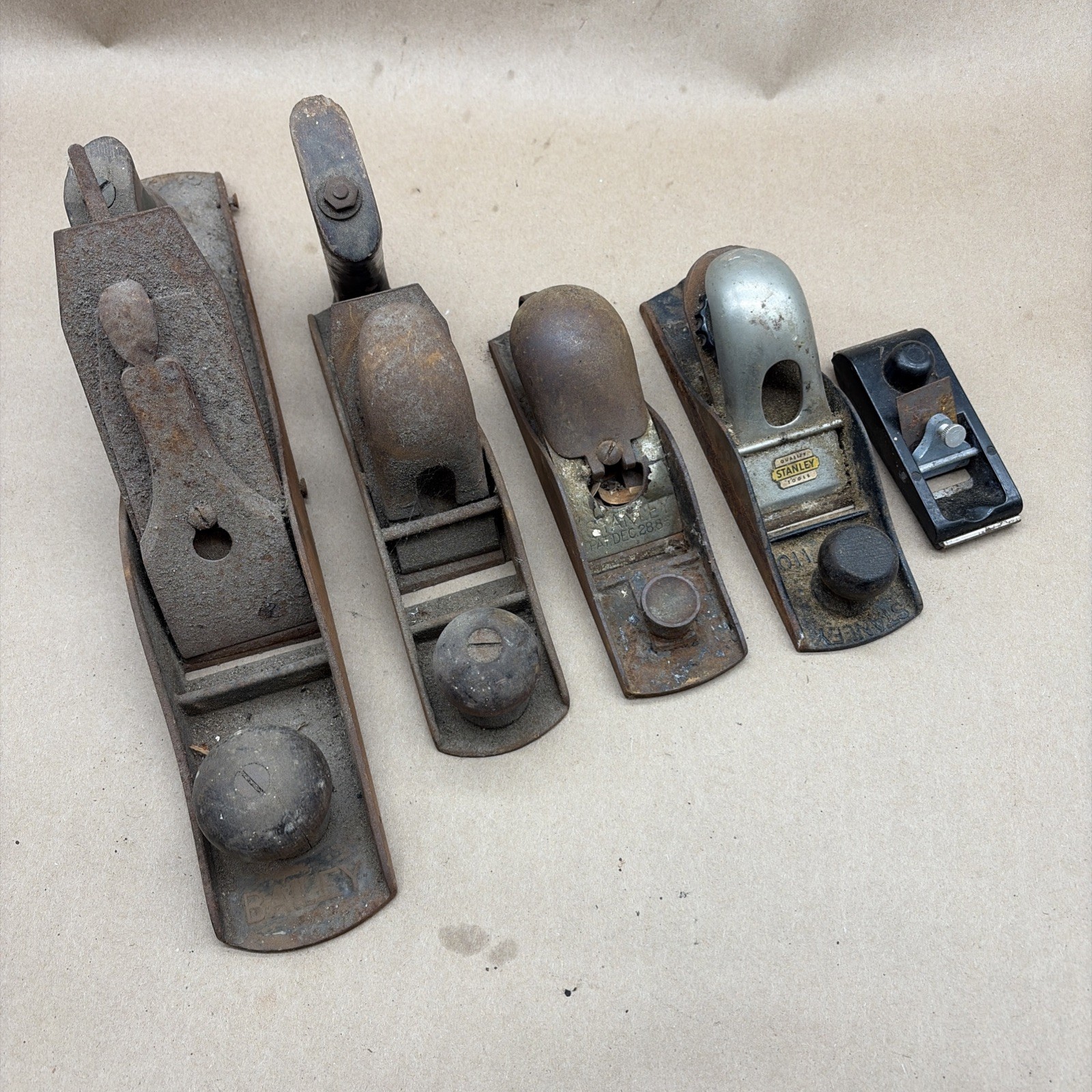 STANLEY No. 110, Bailey No. 5, Small Xacto Wood Hand Planes. 5pc Lot