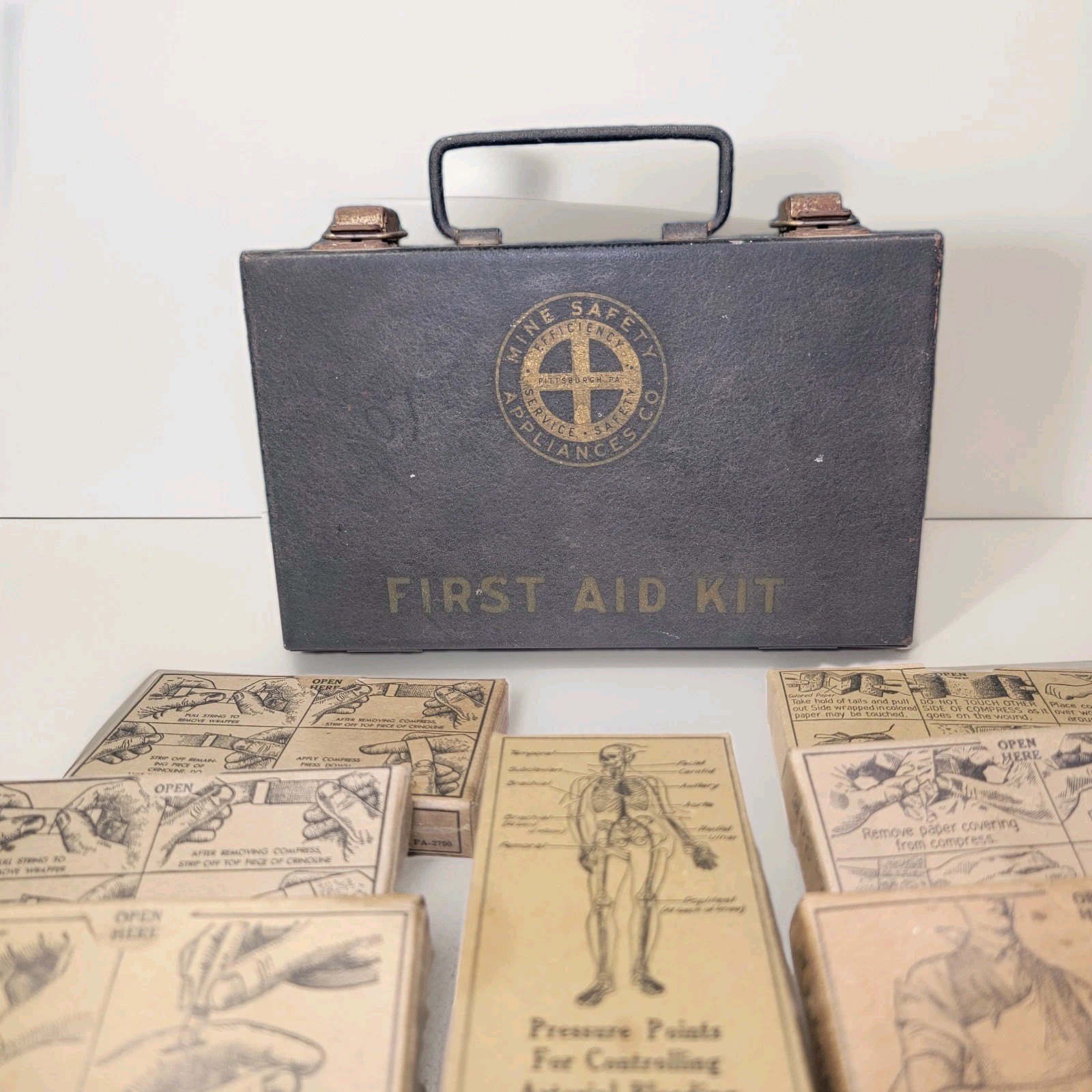MSA Mine Safety Appliances Company FIRST AID KIT METAL BOX Vintage Pittsburgh Oh MSA Mine Safety Appliances Company FIRST AID KIT METAL BOX Vintage Pittsburgh Oh