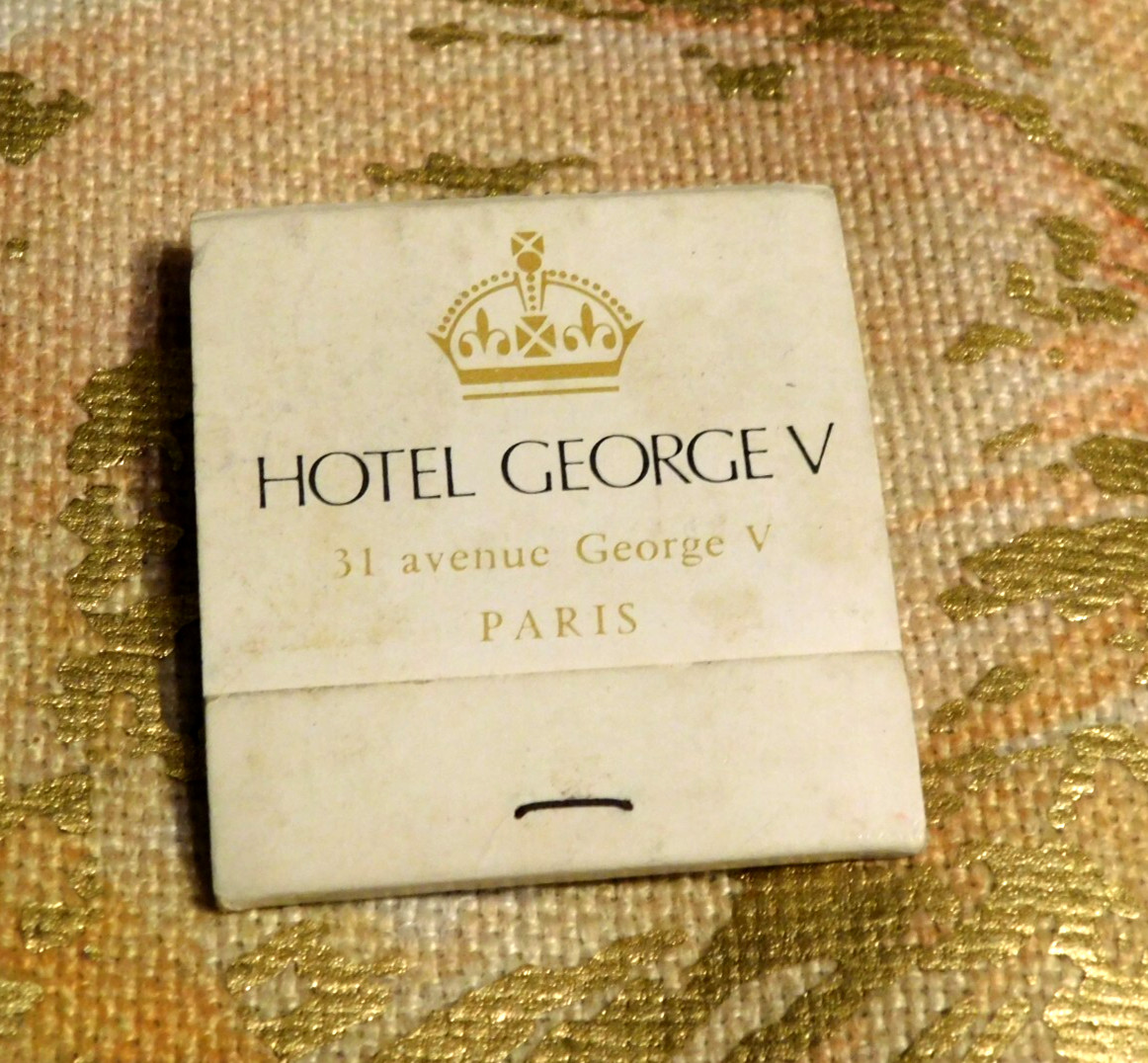 Hotel George V , Paris, Vintage Matchbook UNSTRUCK Ca. Late 1970's , 1 Owner