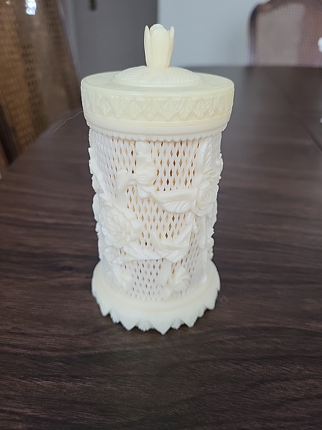 Vintage Barware Celluloid Cocktail Picks Appetizer Holder Asian Lattice Storage