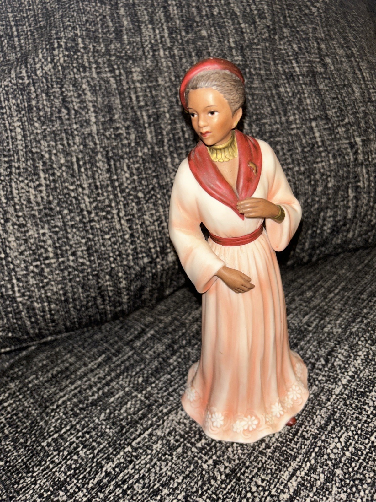 Home Interiors Porcelain Figurine