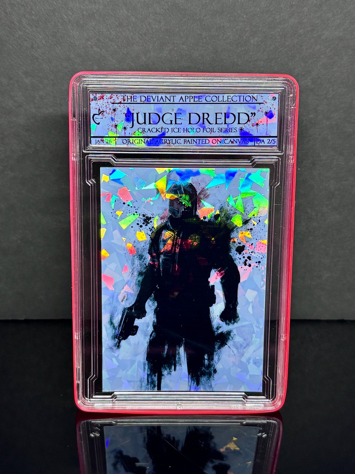 Deviant Apple Judge Dredd 2/5 Card
