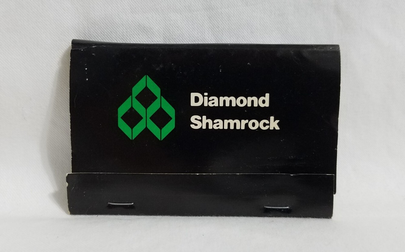 Vintage Matchbook Diamond Shamrock Valero Gas Oil Station Advertising Full