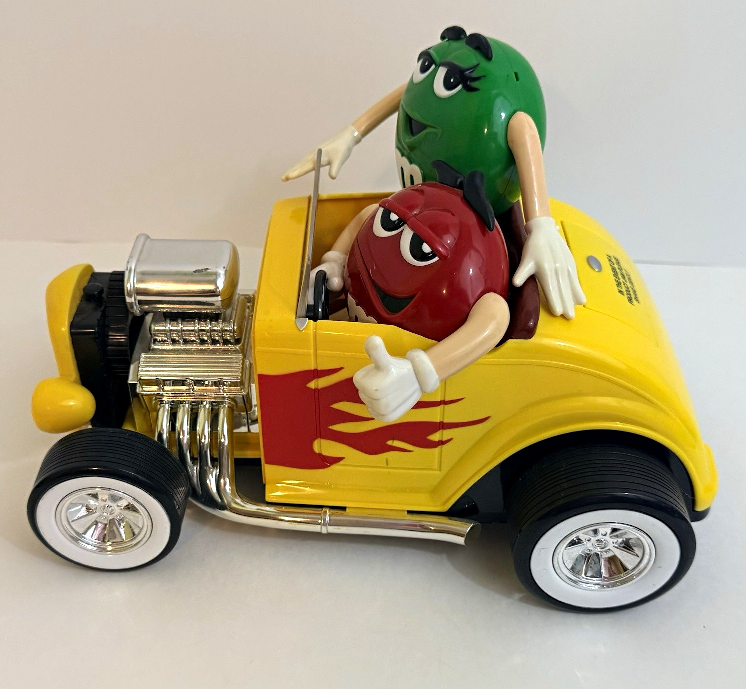 Vintage 2002 M&M’s Rebel Without a Clue Hot Rod Candy Dispenser Red Green Vintage 2002 M&M’s Rebel Without a Clue Hot Rod Candy Dispenser Red Green