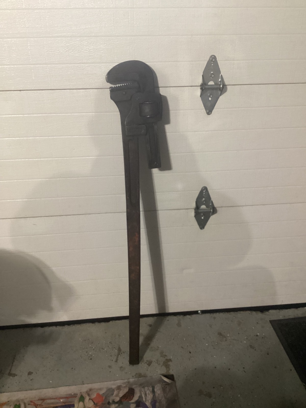 Trimont Mfg Co Roxbury Mass 48 Inch Trimo Pipe Wrench USA MADE VG Working Cond