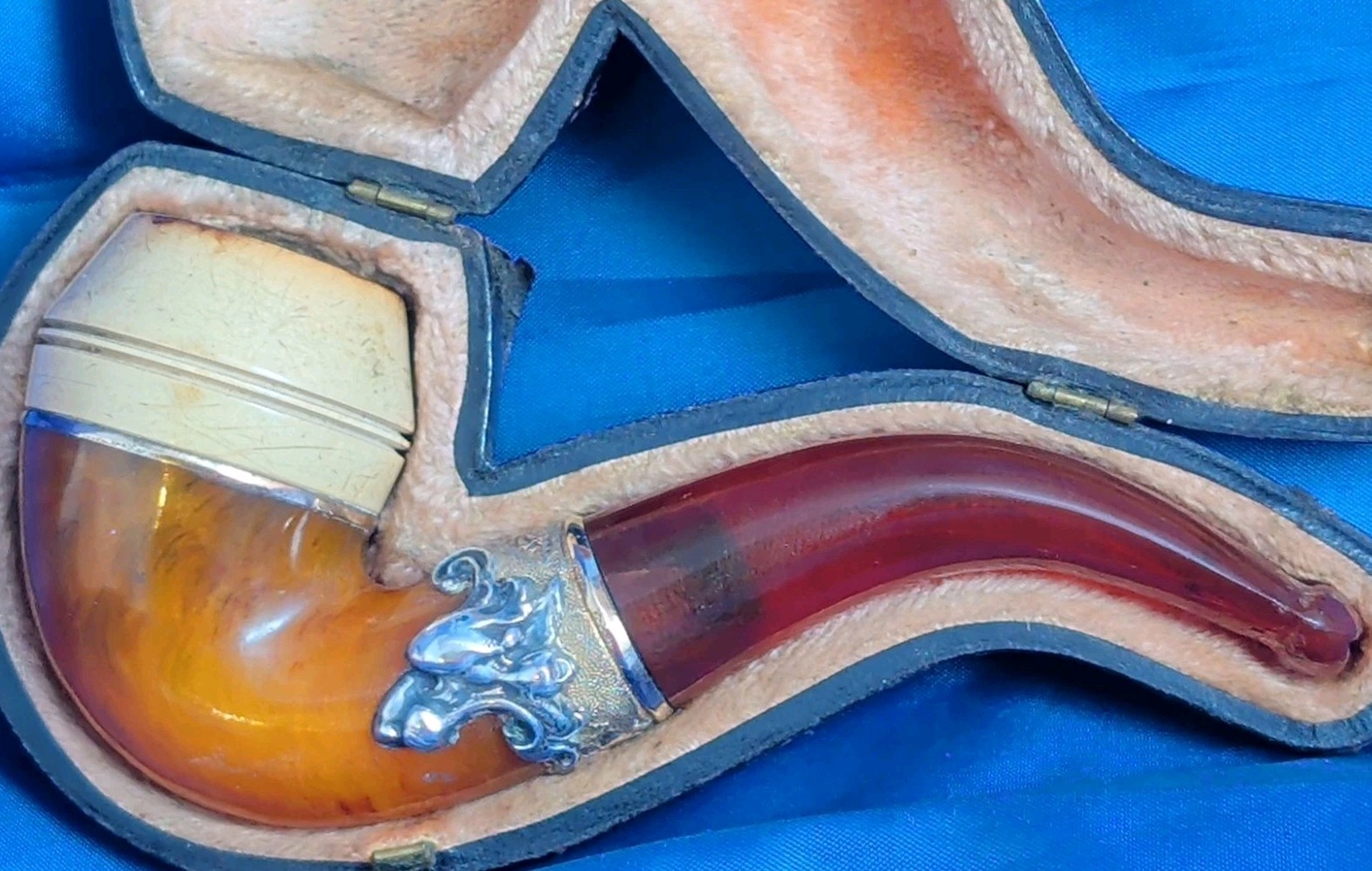 CPF Amber Smoking Tobacco Pipe & Stem Gold Filled Band Sterling Lion Or Wolf Vtg