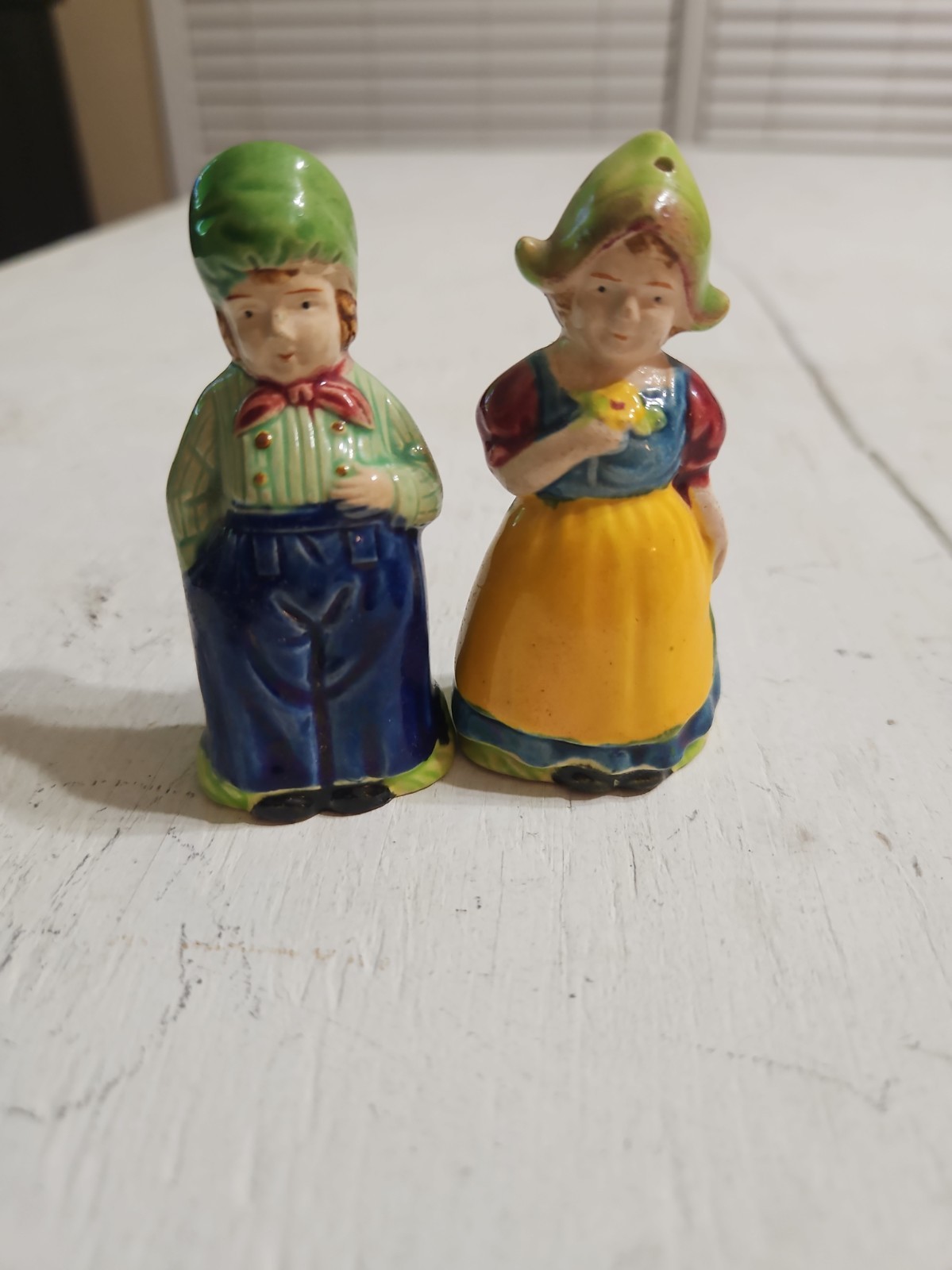 Vintage Dutch Couple Salt And Pepper Shakers Japan 3in Vintage Dutch Couple Salt And Pepper Shakers Japan 3in