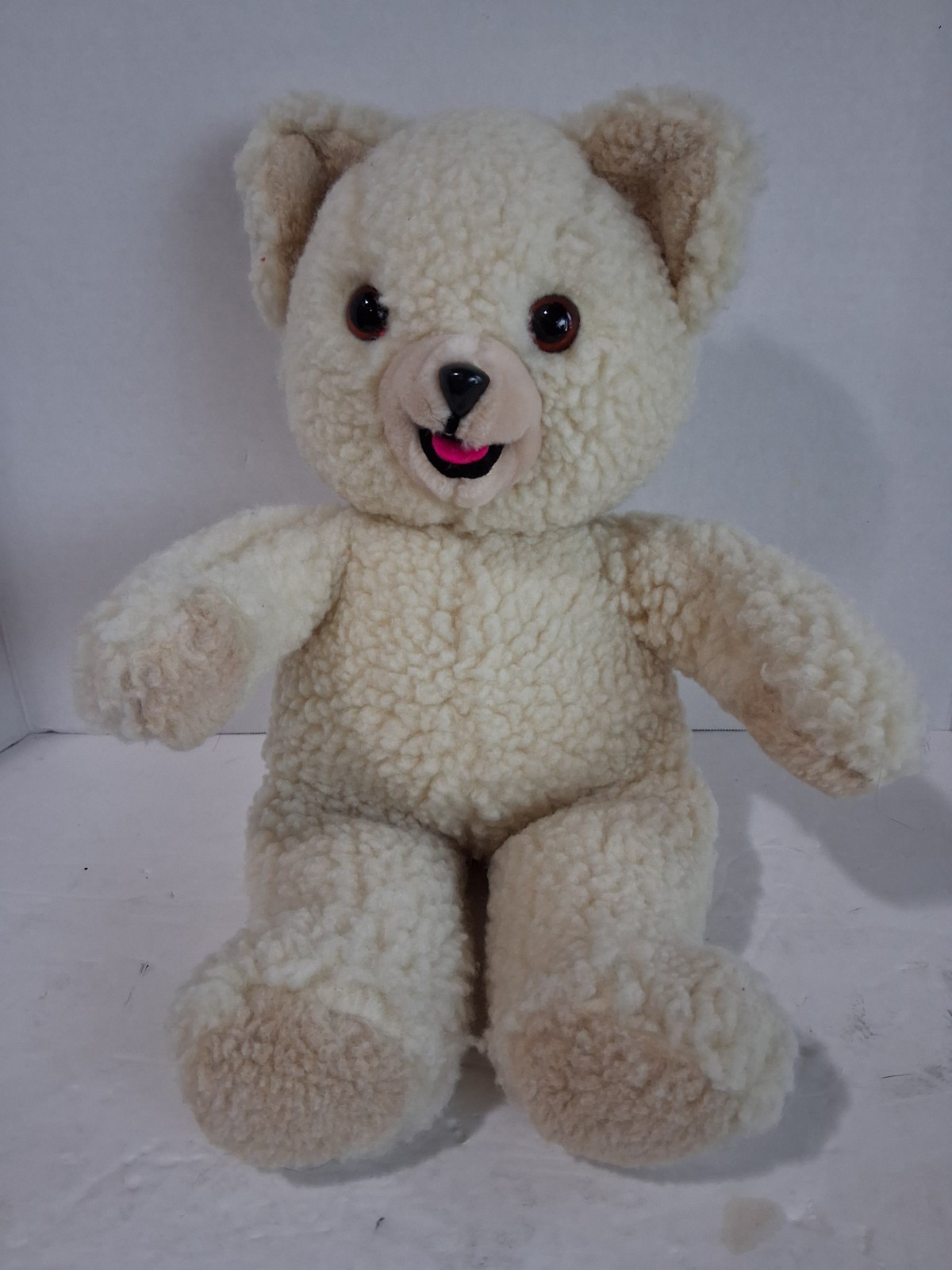 Vintage 1986 Snuggle Teddy Bear Russ Berrie Fabric Softener 15
