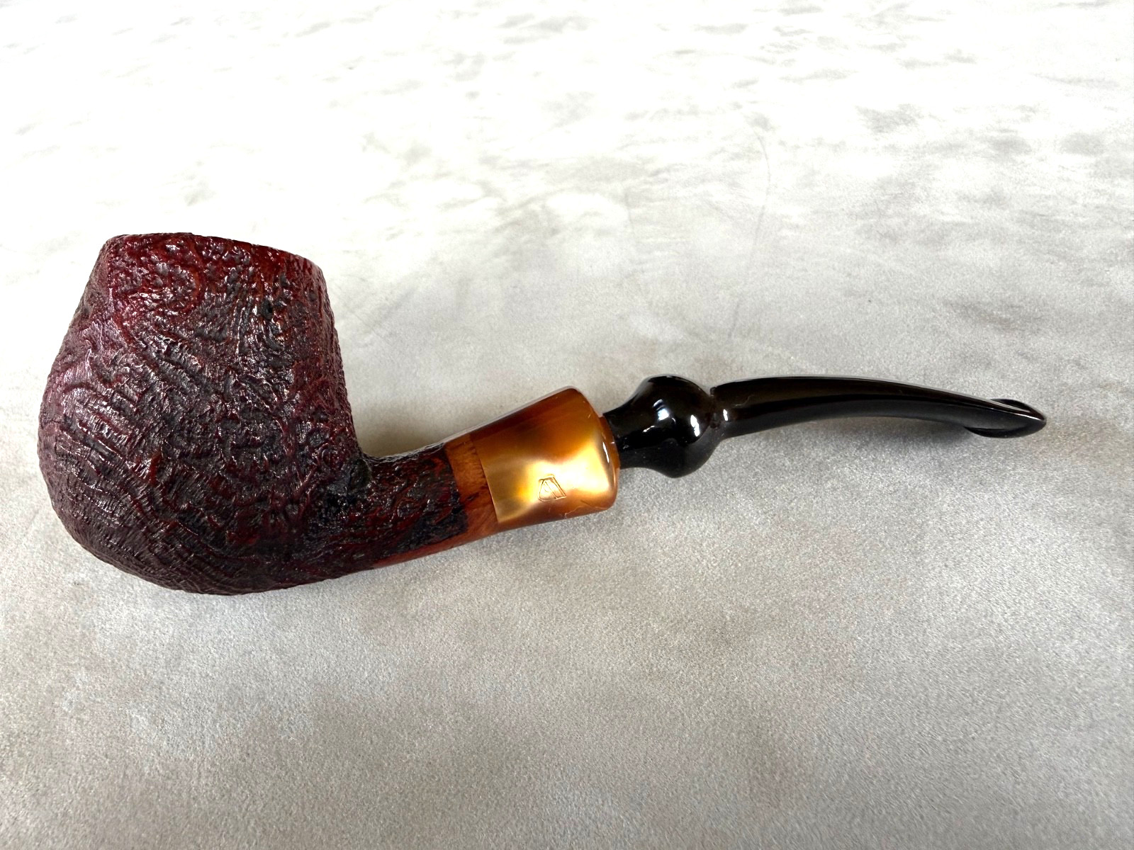 Handsomely restored vintage (1970s) Israeli Alpha Caprice bent estate pipe