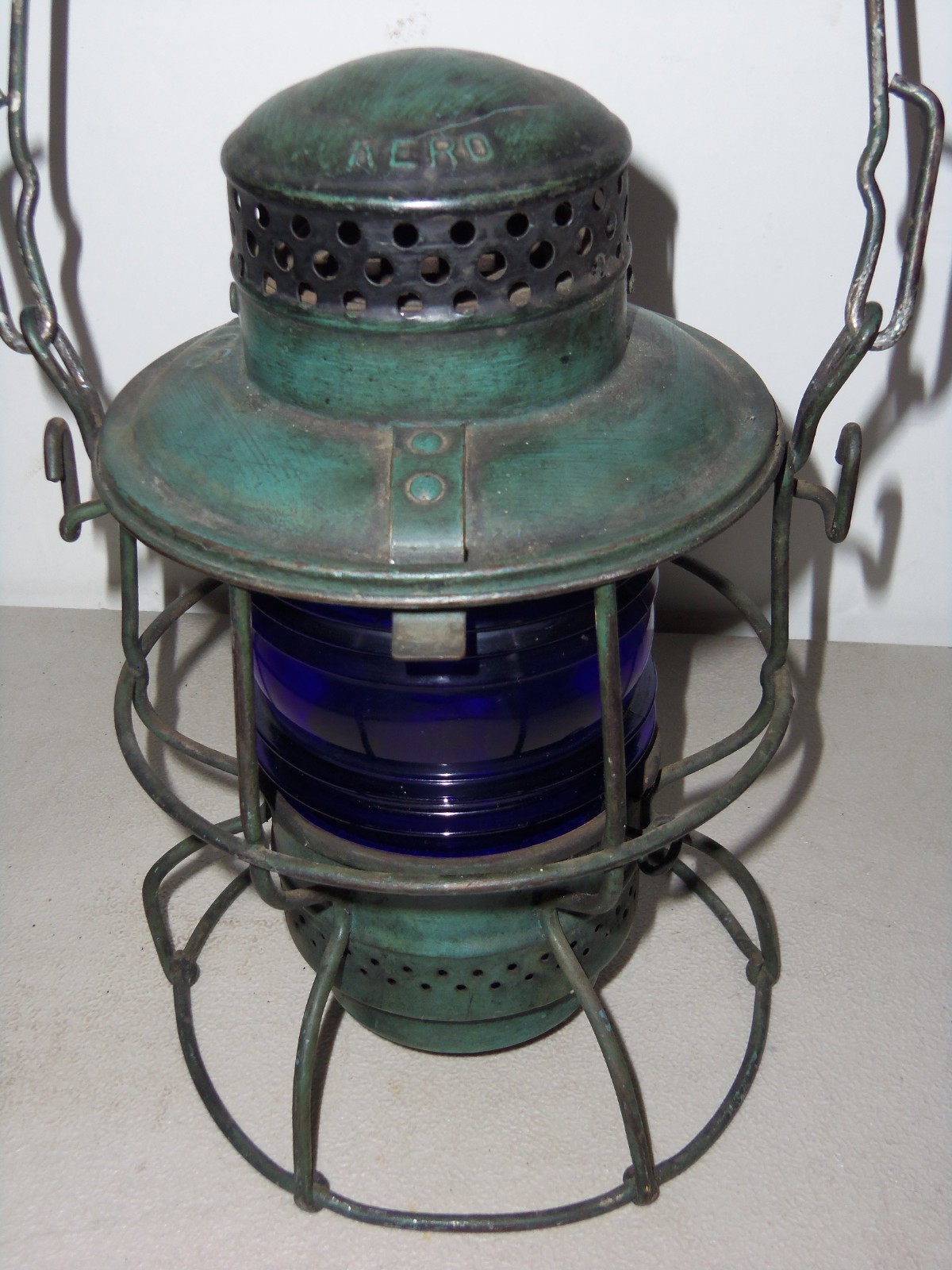 ANTIQUE N.Y.C.S. RAILROAD ADLAKE KERO LANTERN WITH COBALT GLOBE