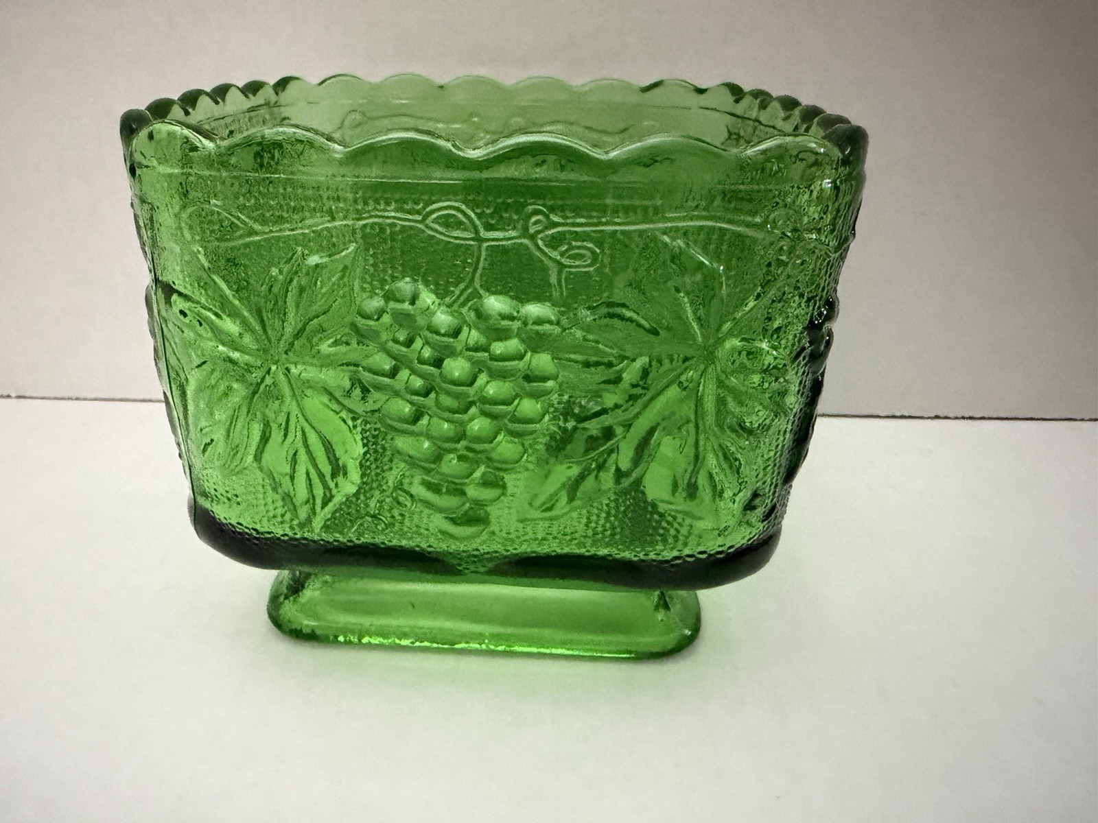Vintage Square Indiana Glass - Footed Dish Bowl Green Grapes / Grapevine Design