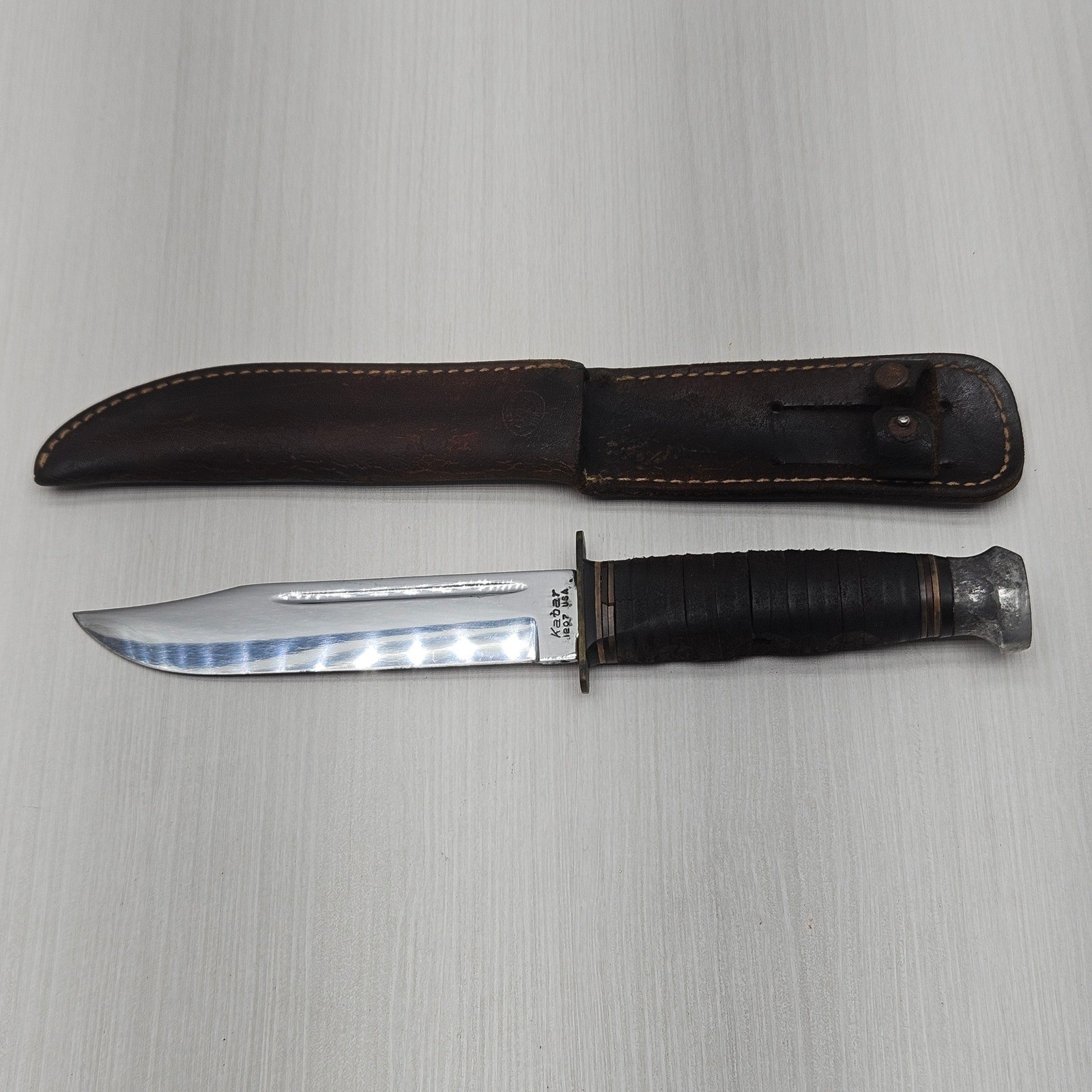 Vintage Ka-Bar 1207 USA Fixed Blade Hunting Knife with Leather Sheath 11 Inch