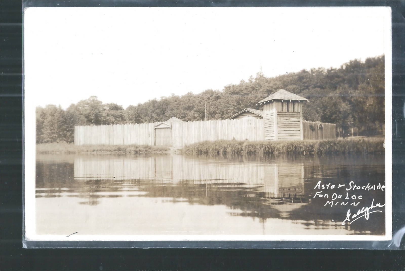 NICE RPPC VIEW OF ASTOR STOCKADE IN FON DU LAC, MN 1937
