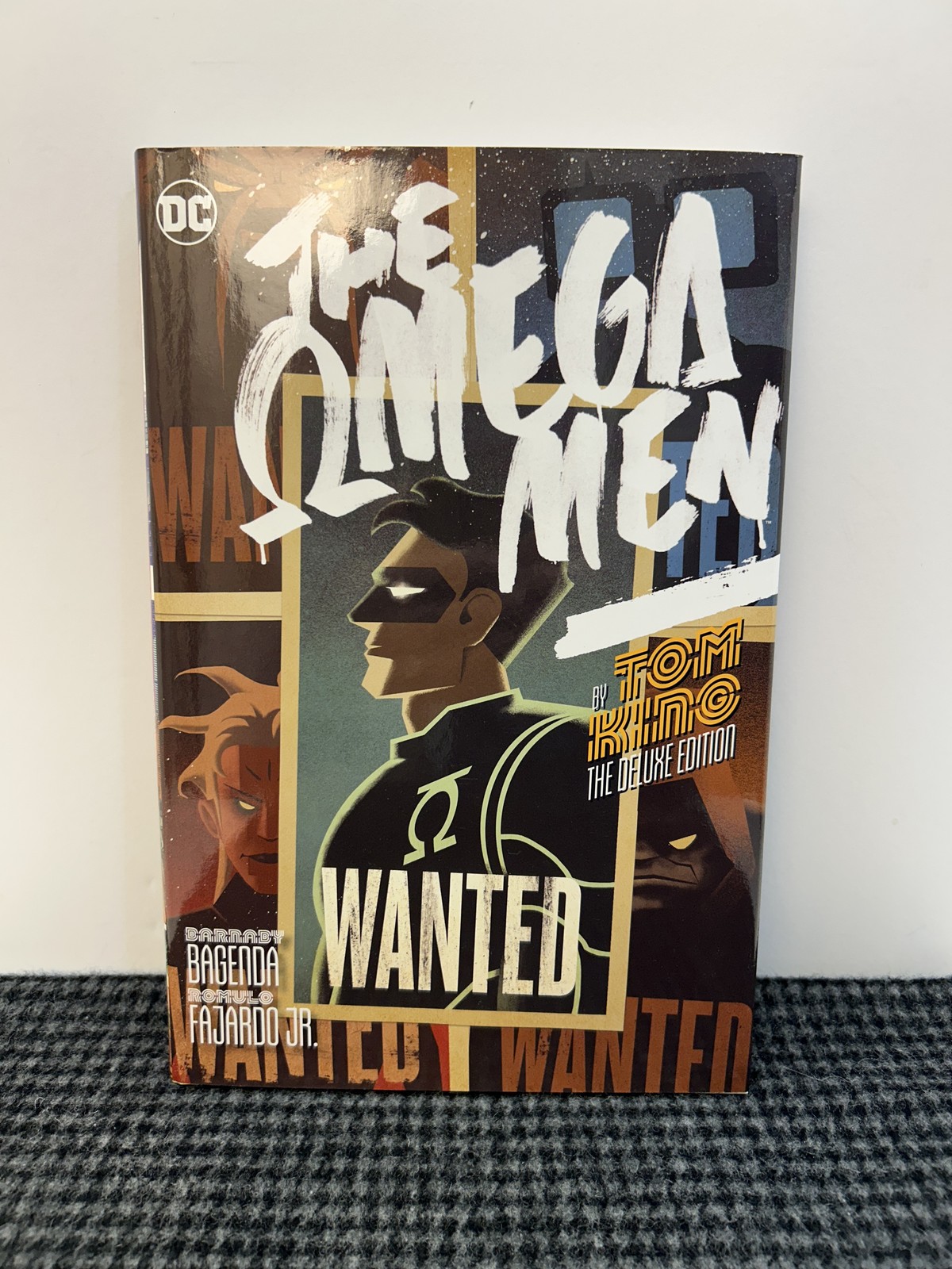 The Omega Men by Tom King Deluxe Edition HC DC Comics 2020 Hardcover Bagenda The Omega Men by Tom King Deluxe Edition HC DC Comics 2020 Hardcover Bagenda