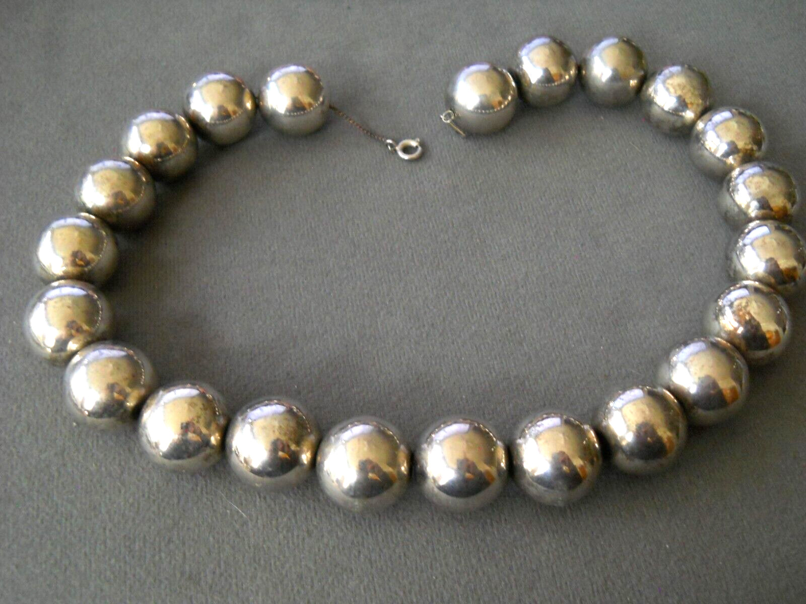 Southwest Navajo Pearls Sterling Silver Smooth 3/4\