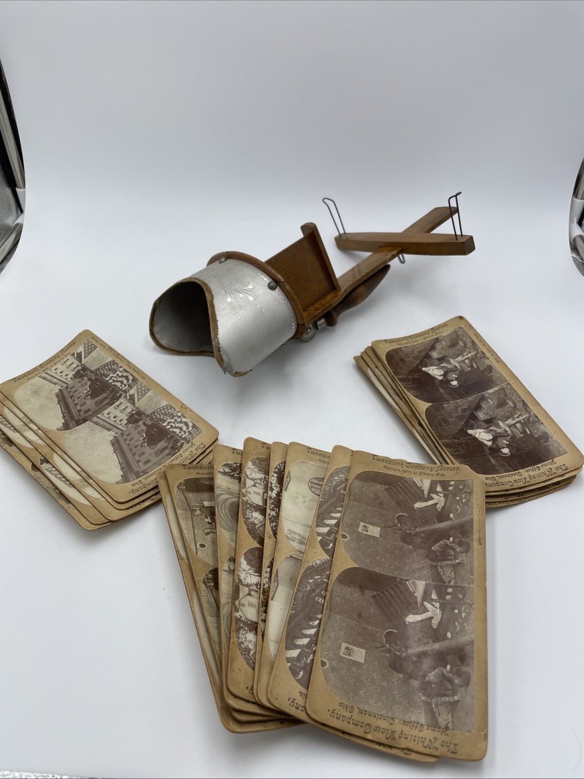 Antique Stereoscope Viewer 18 View Cards Whiting Bros 20th Century Series 1900s
