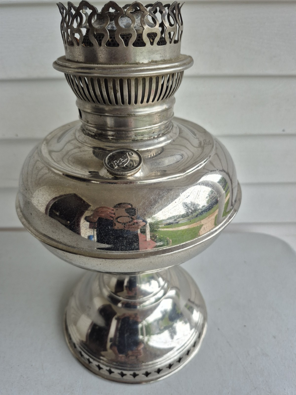 VINTAGE RAYO KEROSENE LAMP BASE
