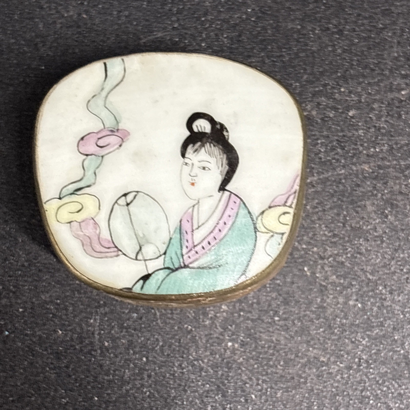 Vintage Chinese Shard Box
