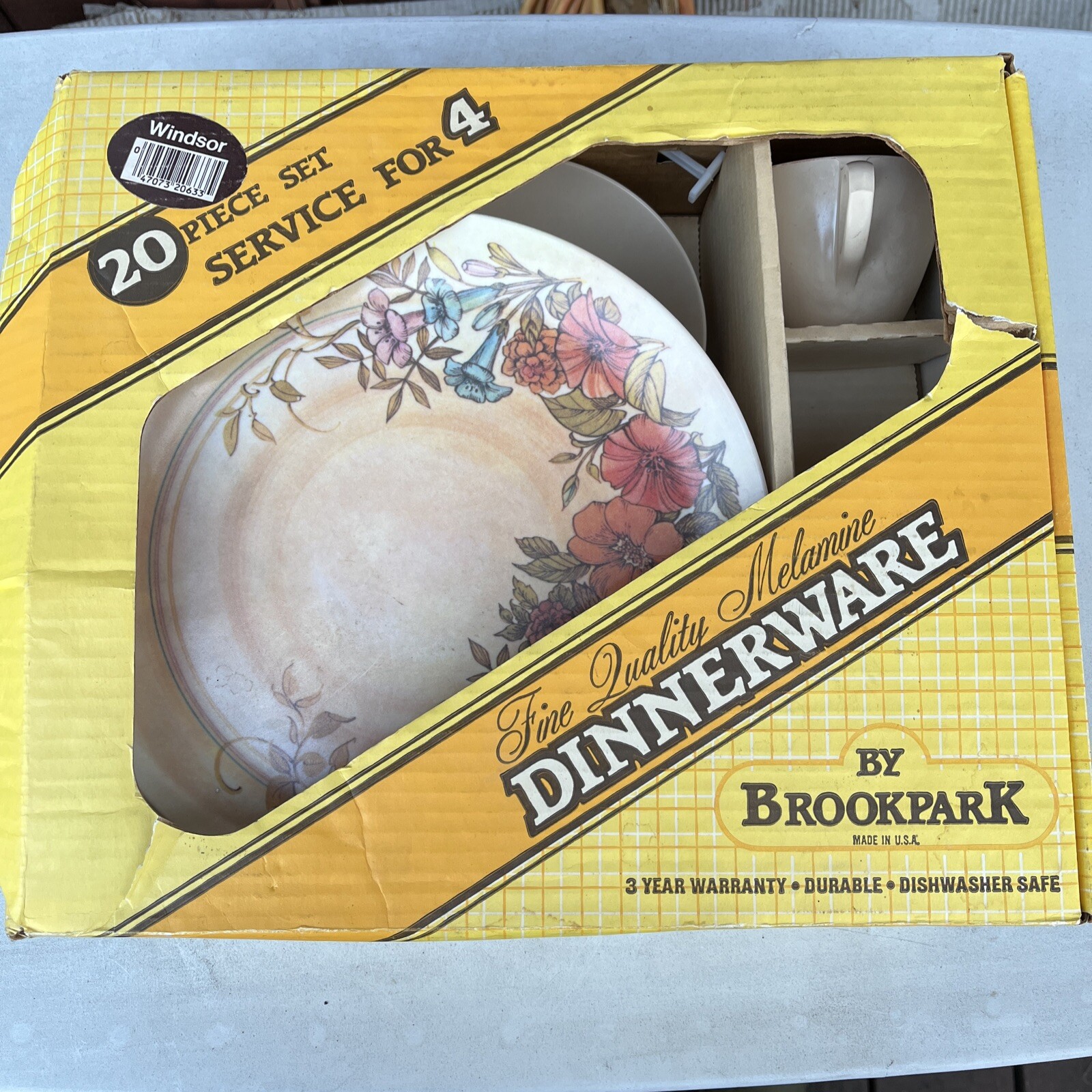 Vtg MCM Brookpark Melamine Windsor Floral Plate Dinnerware 19 Piece Set in Box