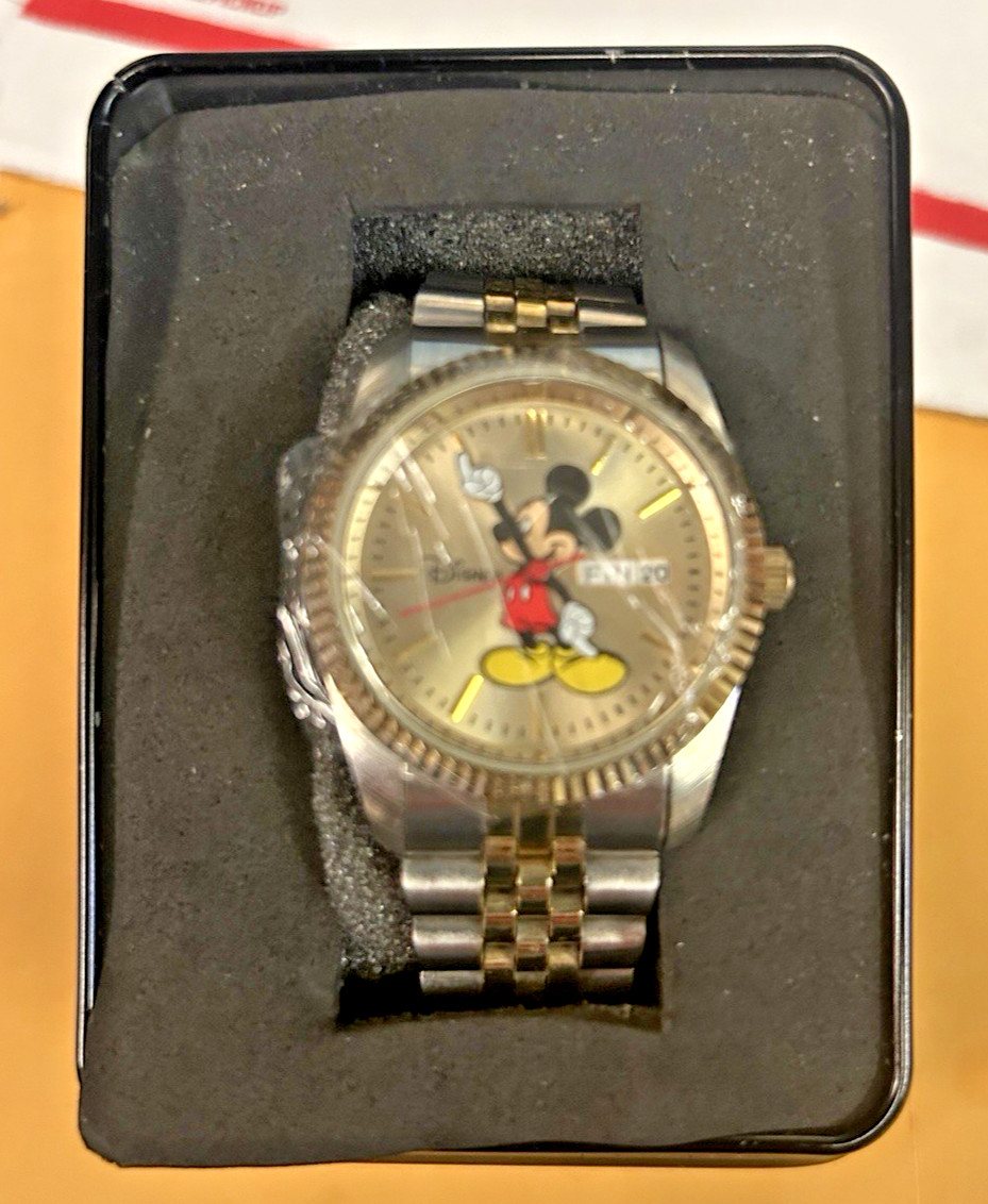 Vintage Accutime MK2180A Disney Mickey Mouse Stainless Gold Watch NEW BATTERY