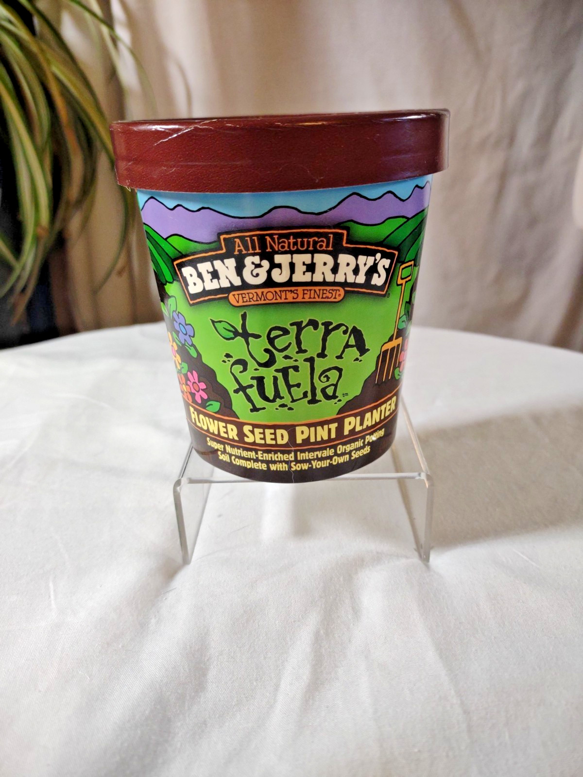 New & Vintage *Rare* Ben & Jerry\'s Terra Fuela Flower Seed Pint Planter