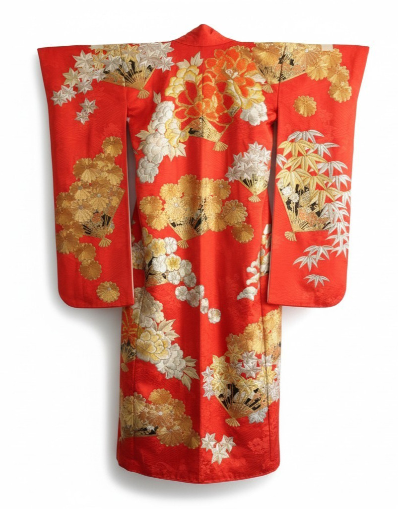 Vintage 1970 Uchikake Gold Embroidered Silk Japanese Wedding Bride Kimono Robe
