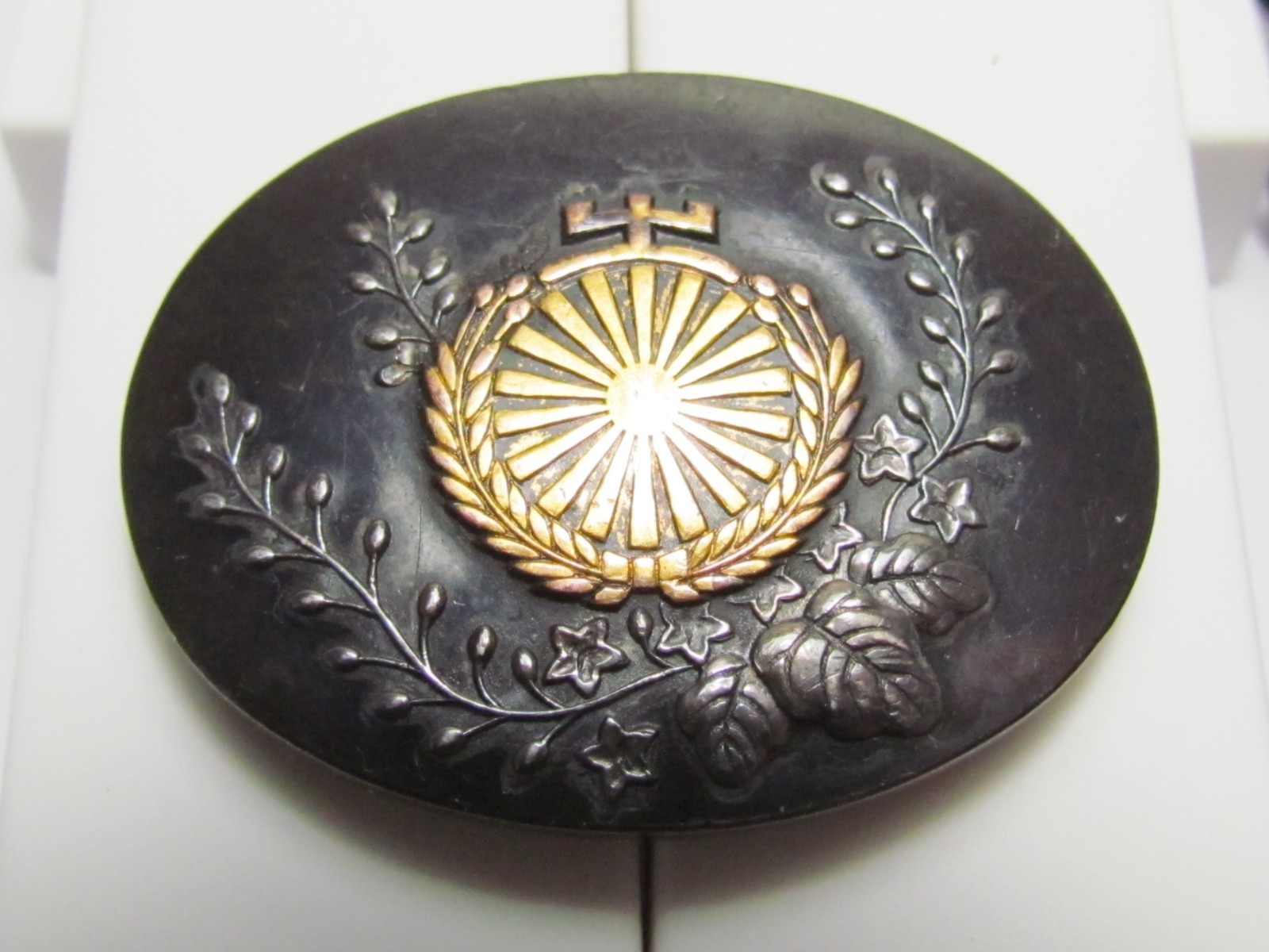WW2 JAPANESE KOREA OCCUPATION OBIDOME & OBIJIME SEOUL WWII BADGE MEDAL UNIFORM WW2 JAPANESE KOREA OCCUPATION OBIDOME & OBIJIME SEOUL WWII BADGE MEDAL UNIFORM