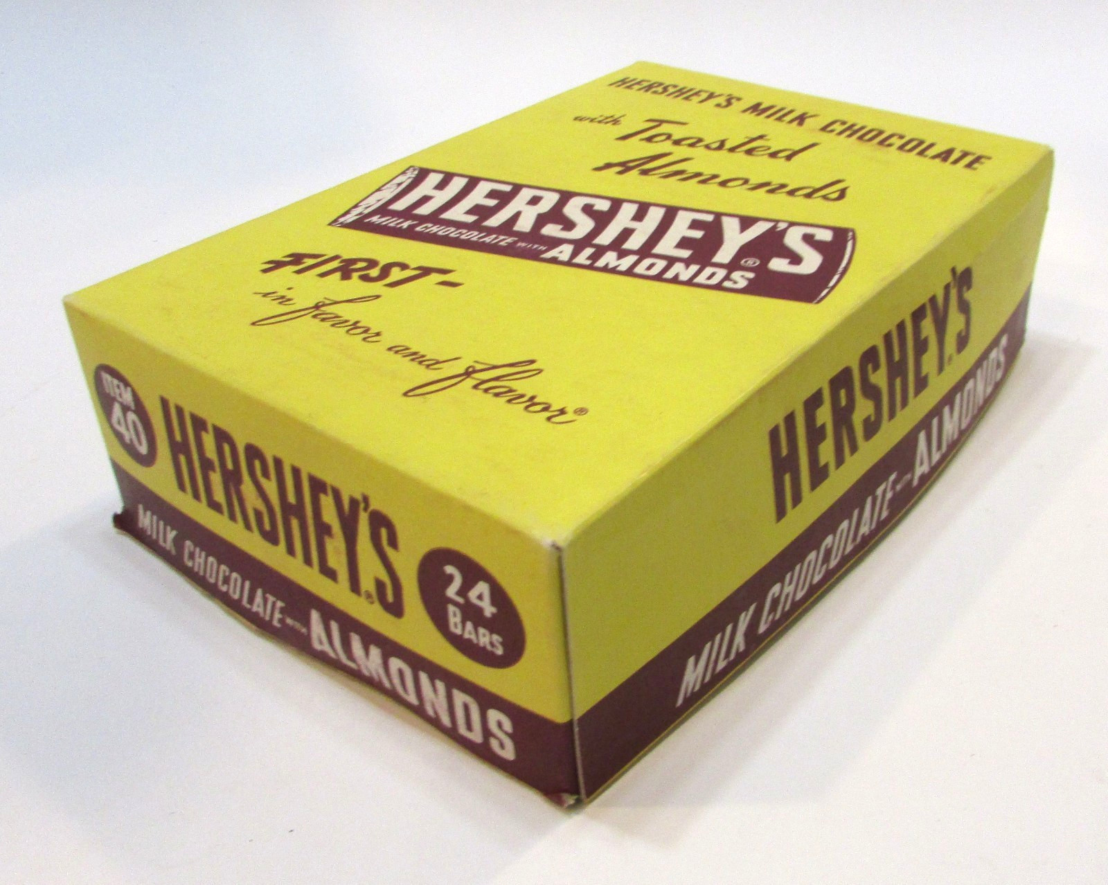 Empty Antique 1930\'s Hershey\'s Milk Chocolate w Almonds Candy Bar Cardboard Box