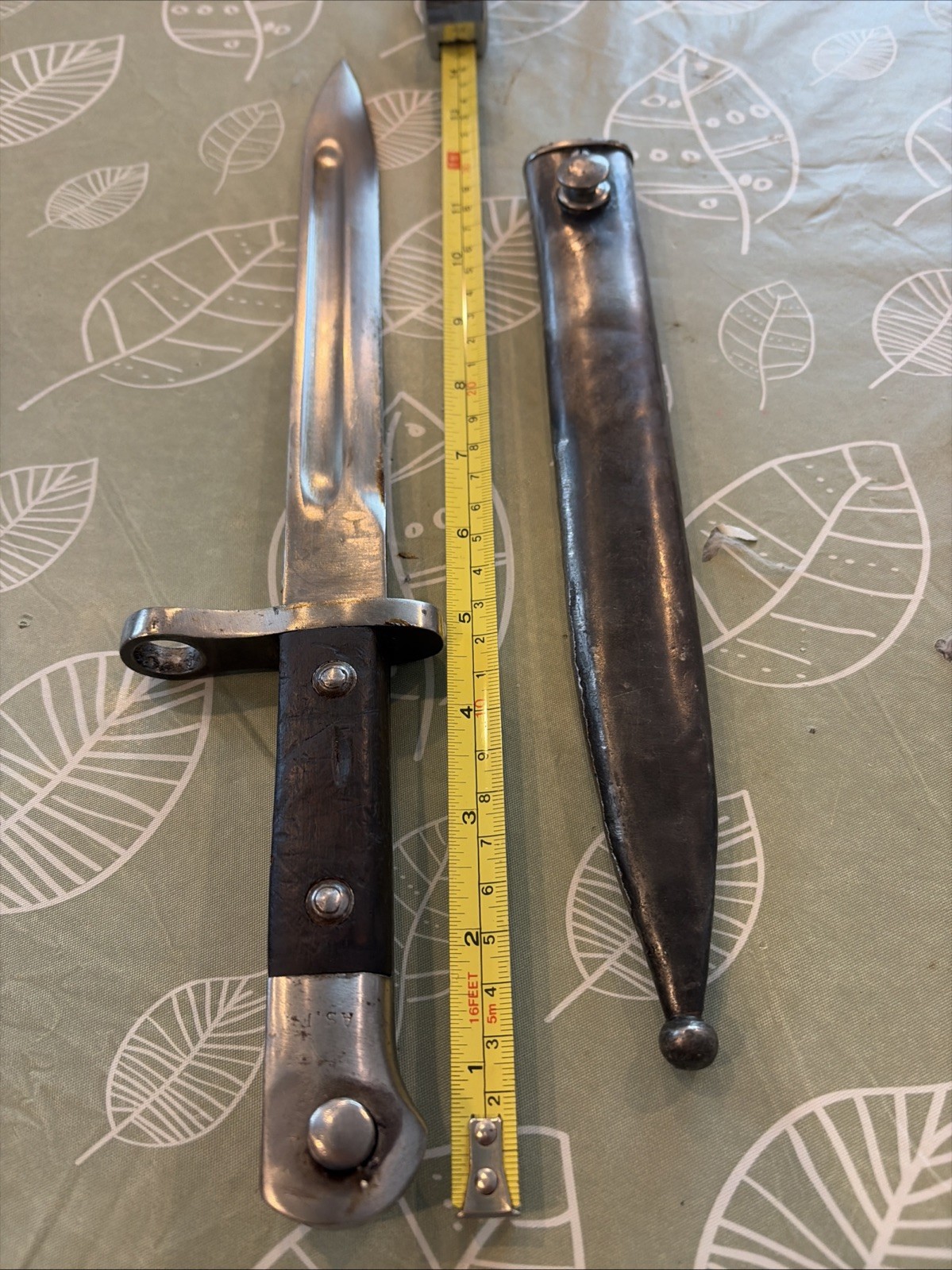 Antique Chilean M1895 Mauser Bayonet & Scabbard – Weyersberg Kirschbaum Solingen Antique Chilean M1895 Mauser Bayonet & Scabbard – Weyersberg Kirschbaum Solingen