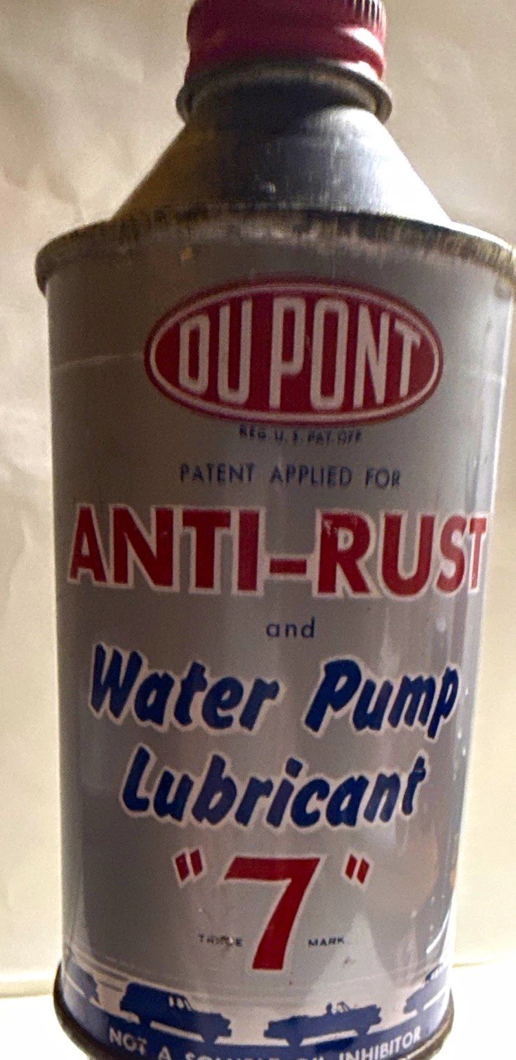 Du Pont Vintage Anti-Rust & Water Pump Lubricant #7 Metal Can Gray/Red/Blue