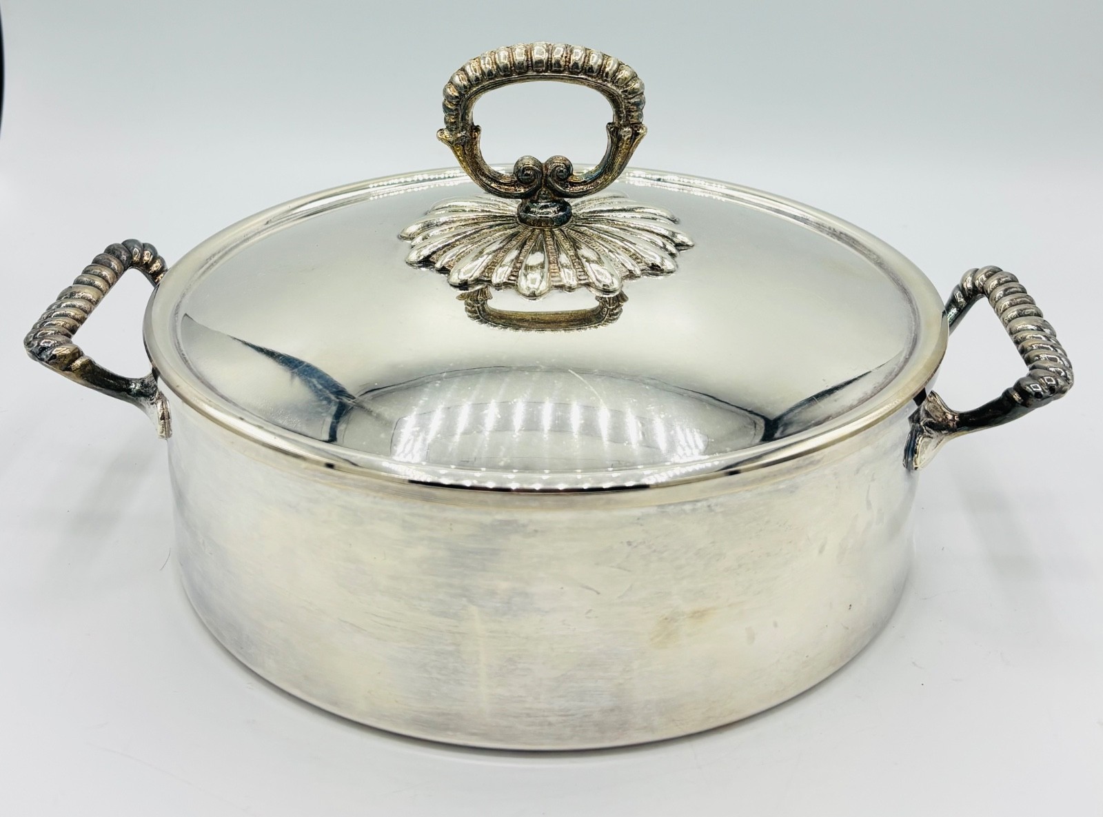 Neiman Marcus Silver Plated Lidded Serving Dish Casserole Buffet 10” Italy
