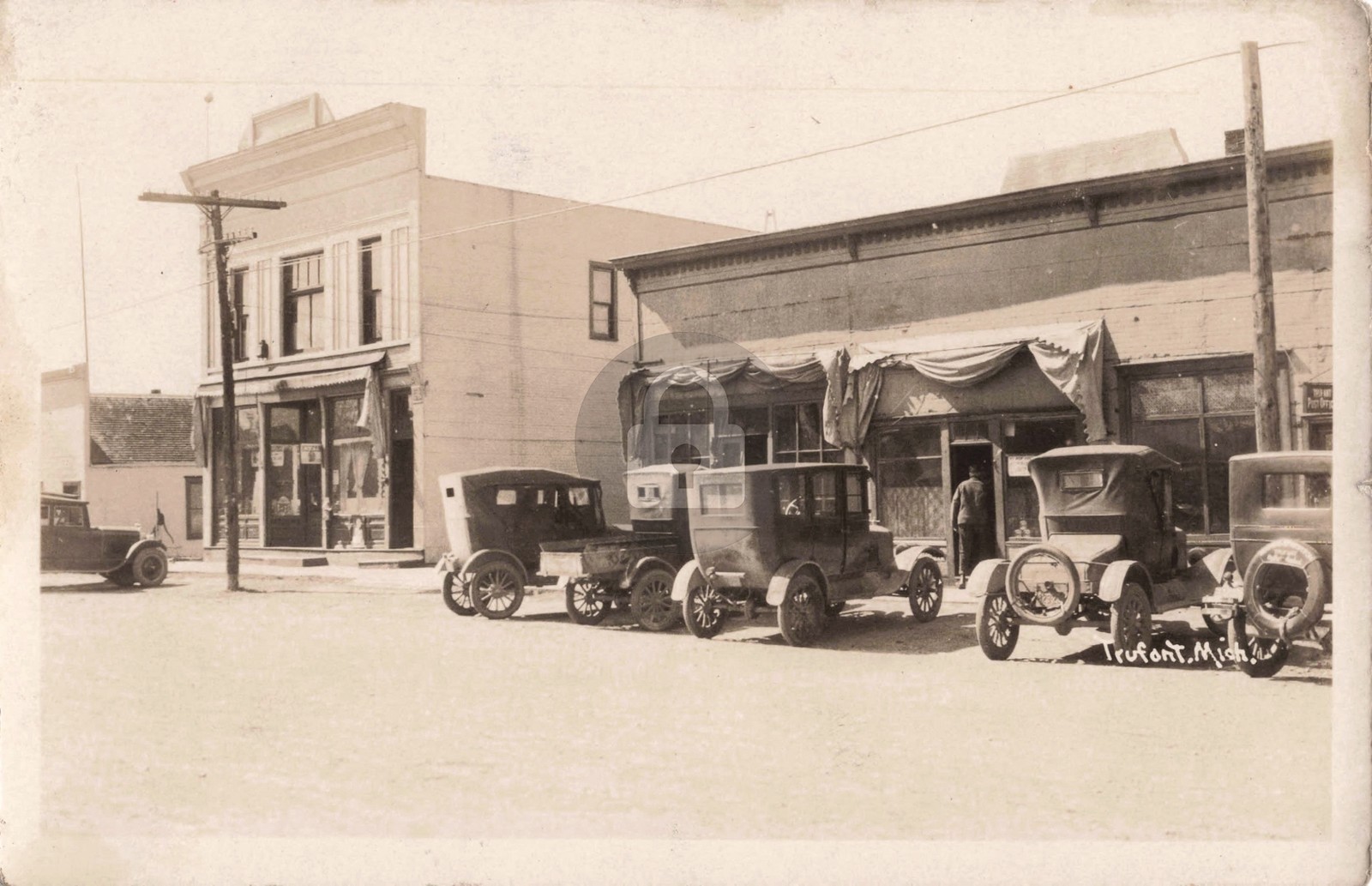 Street View Trufant MI Michigan 1931 RPPC Photo Postcard COPY