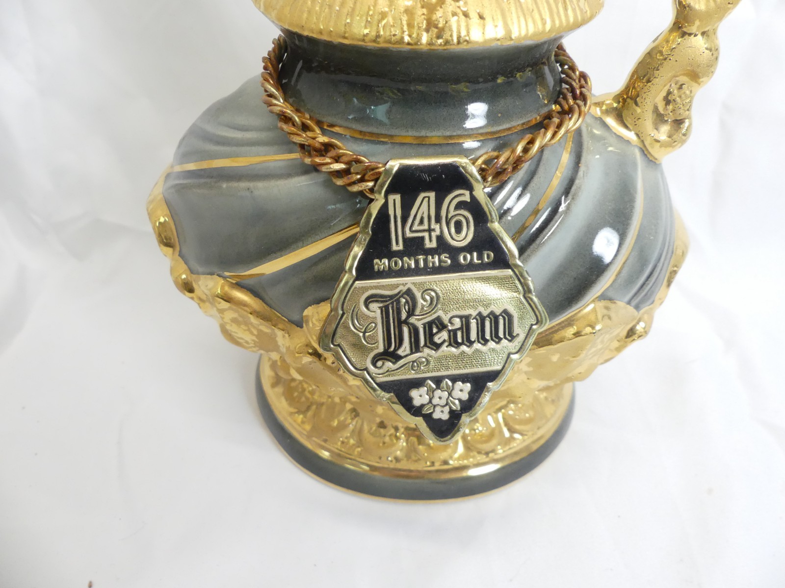 Vintage 1961 Jim Beam Empty Whiskey Decanter 146 Months Old Regal China