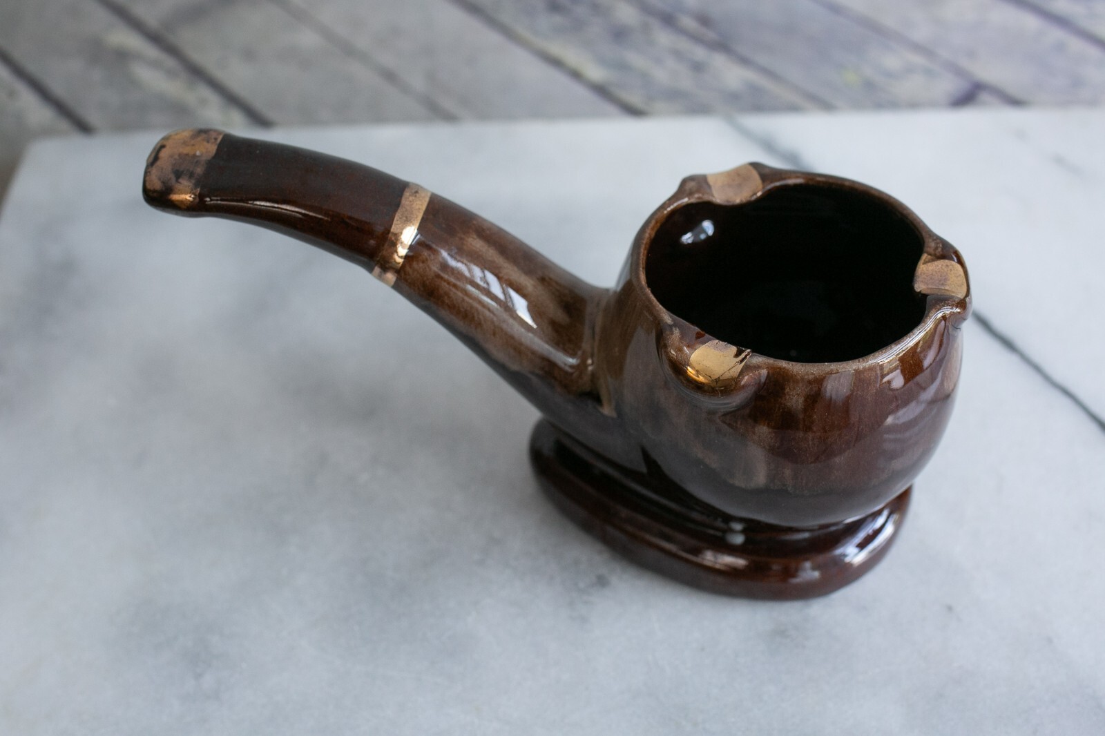 Vintage NAPCO POTTERY Pipe Shaped Ashtray Brown Glossy Gold Accents Japan