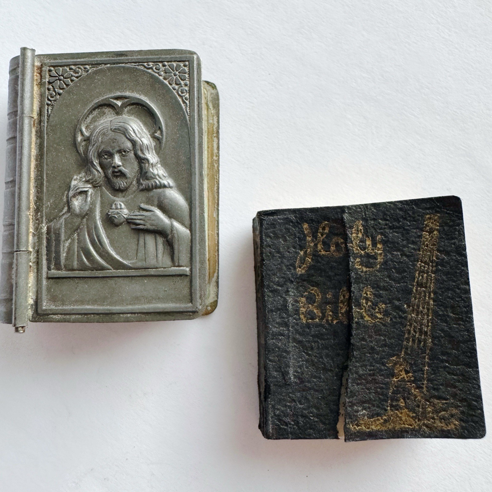 Antique Czechoslovakia Sacred Heart Rosary Case Mini Bible Devotional Lot