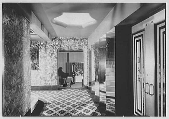 Photo:New York City 1930s Hotel Delmonico Cocktail Lounge Park Ave 59th St