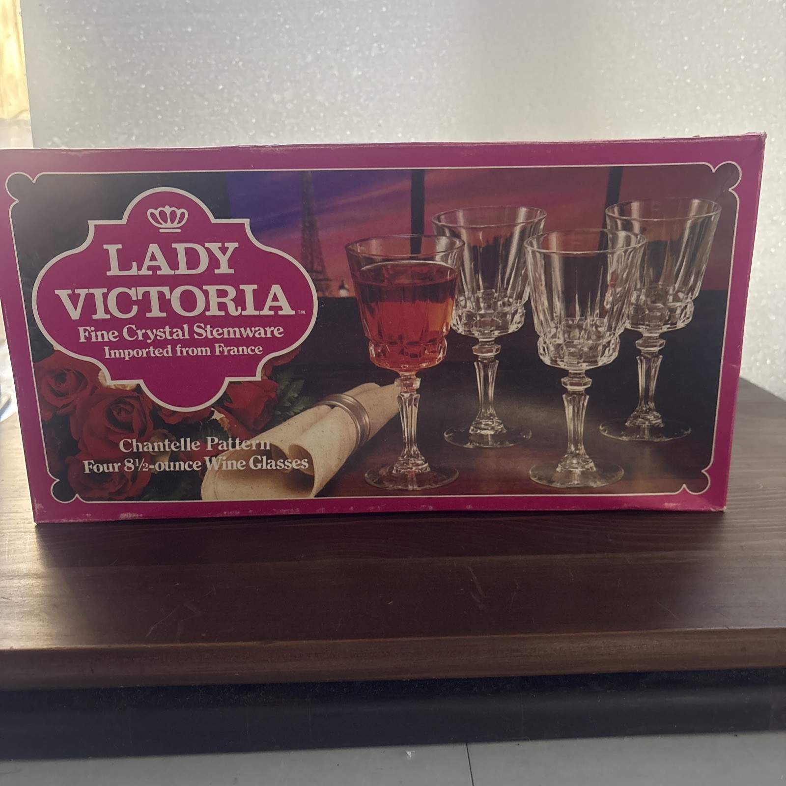 Lady Victoria Crystal Stemware Set Of 4 Chantelle Pattern Wine Glasses 8 oz Lady Victoria Crystal Stemware Set Of 4 Chantelle Pattern Wine Glasses 8 oz